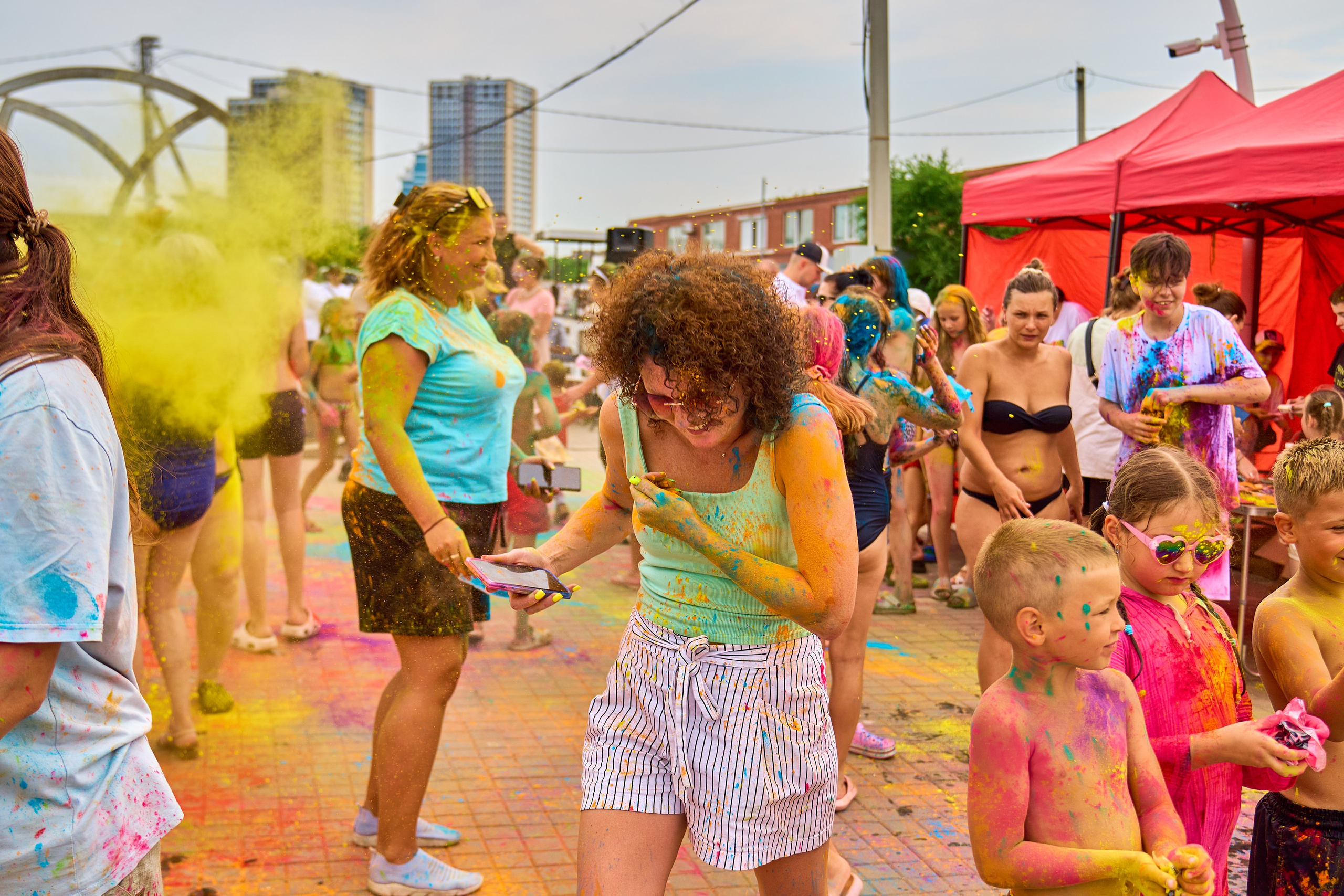 Холи. Фотограф во Владивостоке