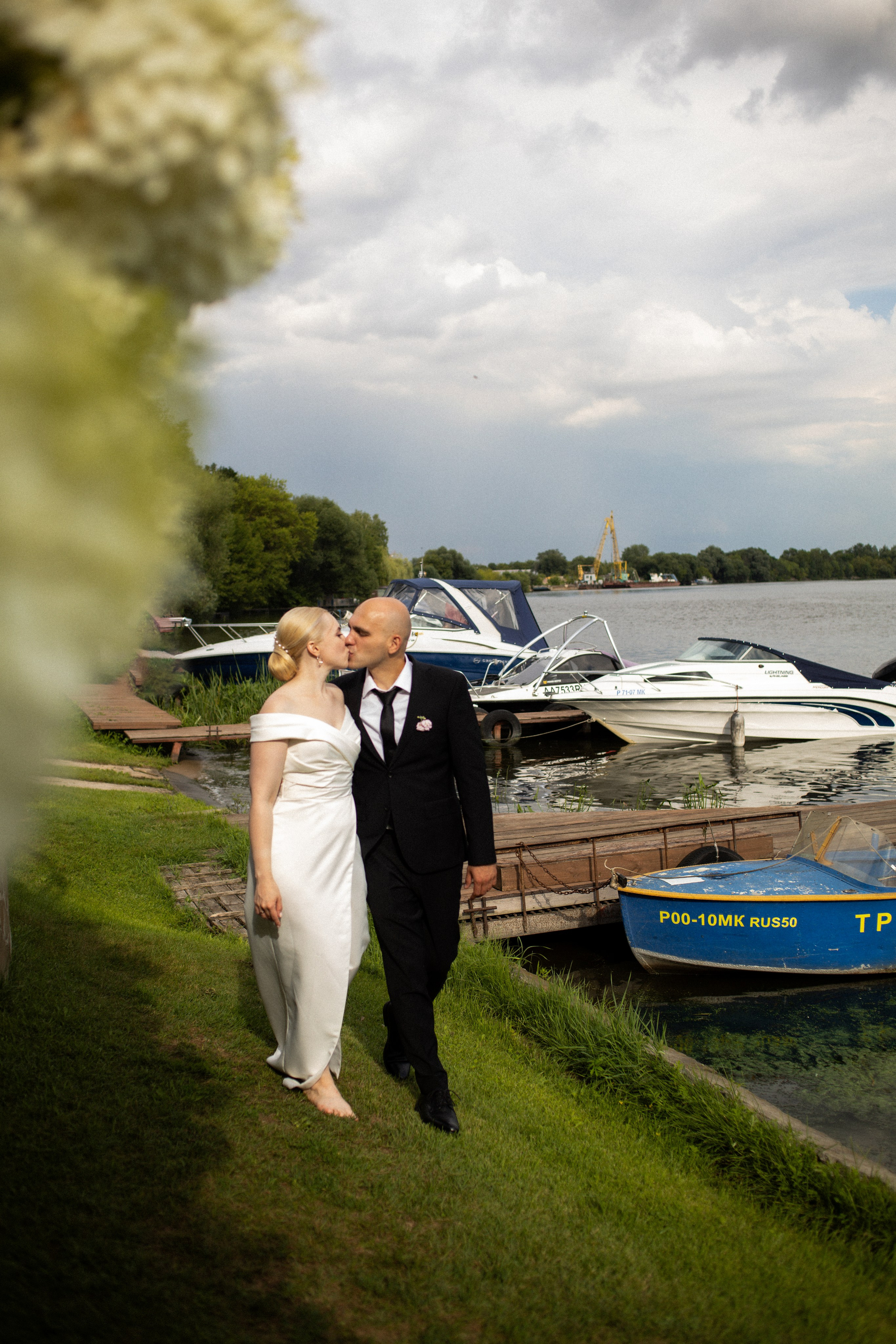 Камерная свадьба в яхт-клубе. Фотограф Москва Жуковский Раменское