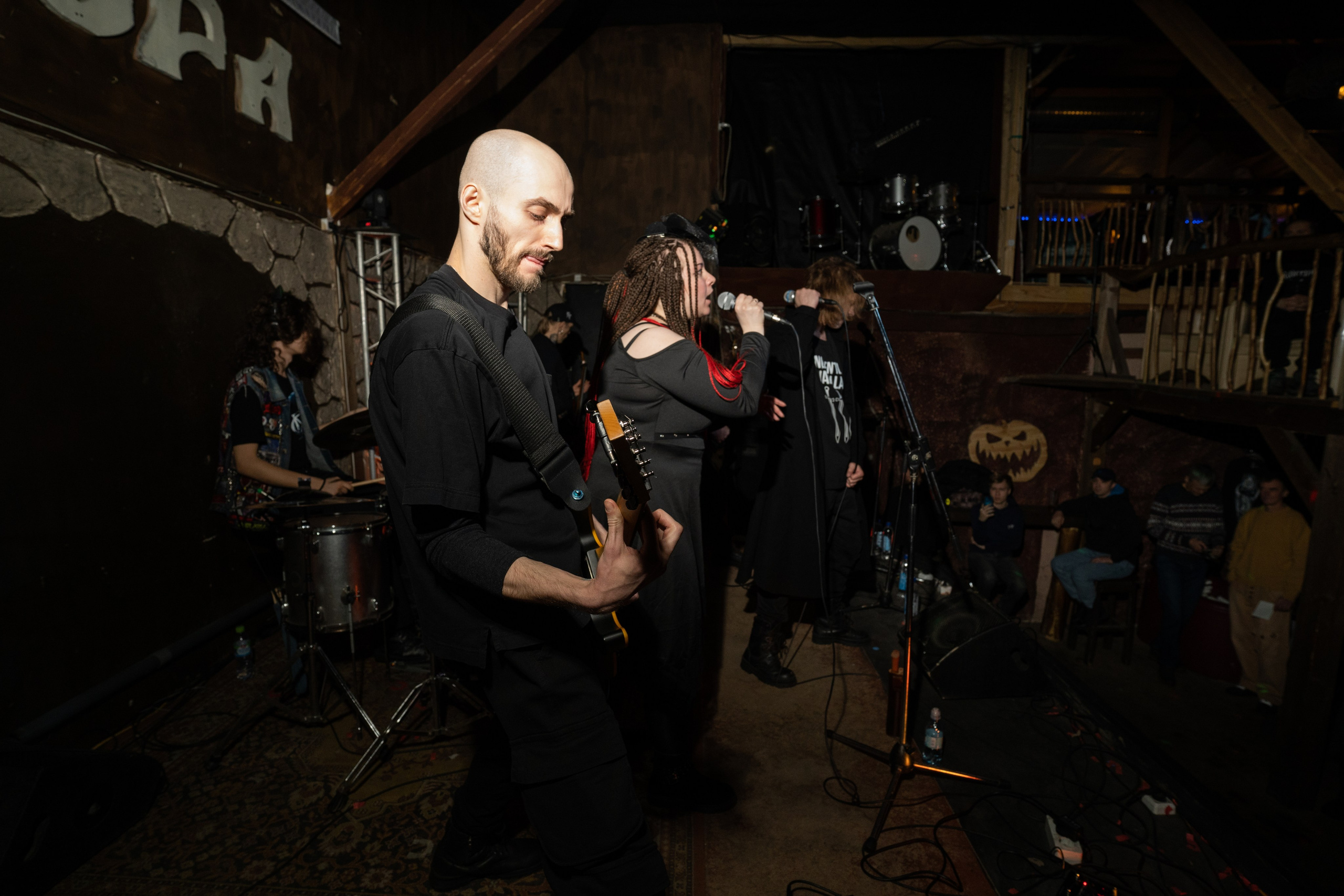 Ночь На Земле|Нора, Псков. Концертный и репортажный фотограф в Санкт-Петербурге Слава Пахомов