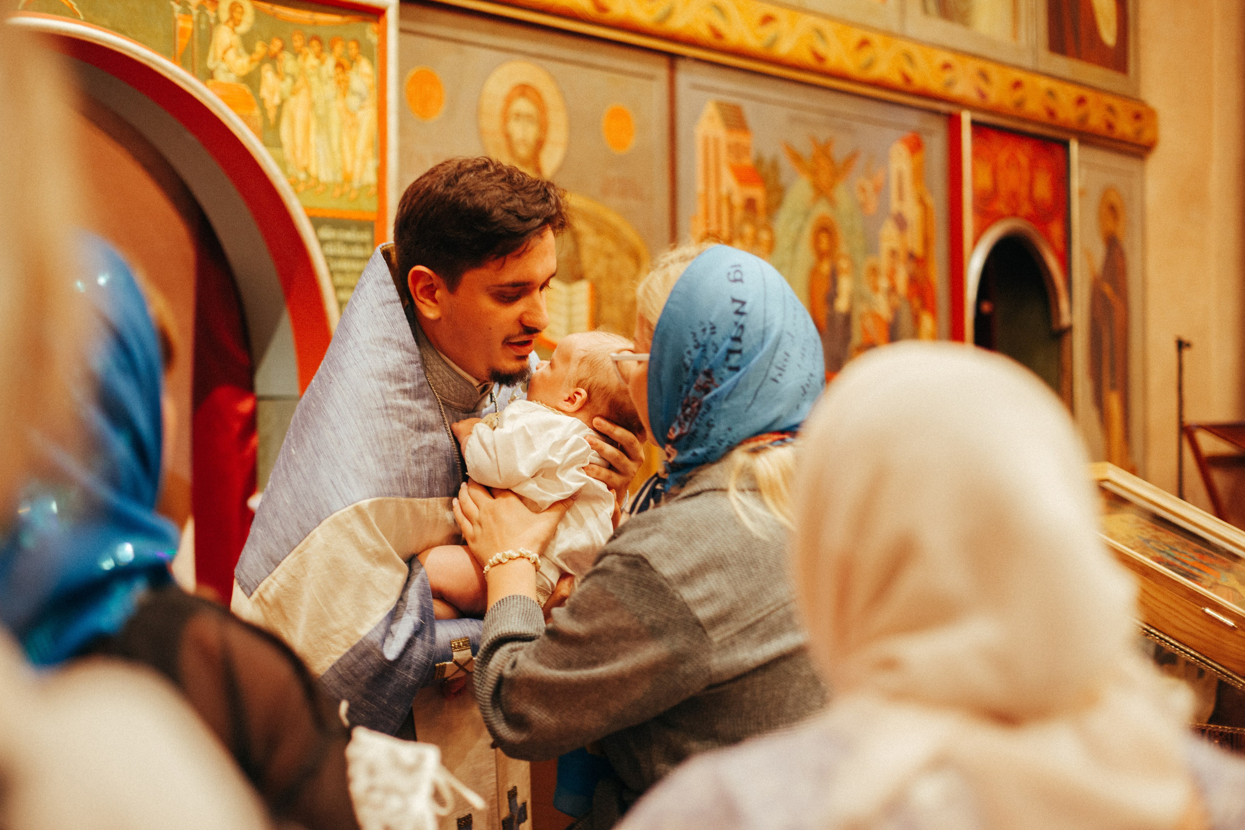 Крещение в храме Антипы, стиль «Kodachrome 64». Фотограф на крещение/венчание