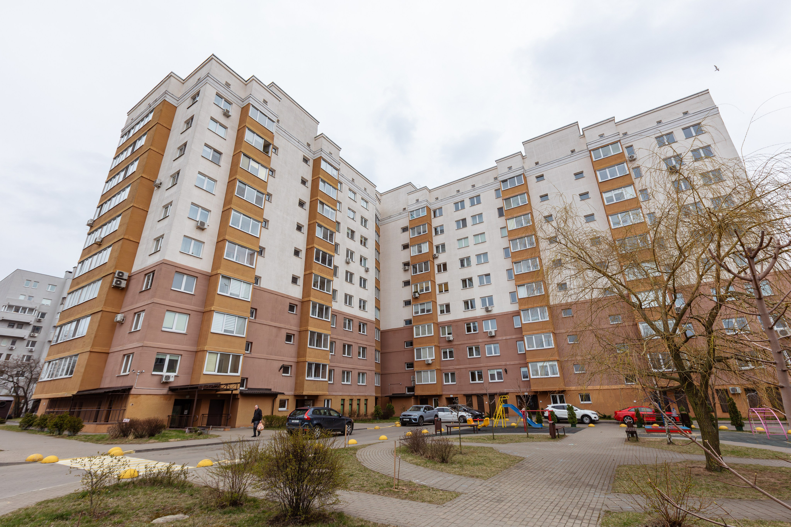 Квартира на Кузьмы Чёрного. Репортажный фотограф Минск ❘ Костецкий Илья ❘ Беларусь