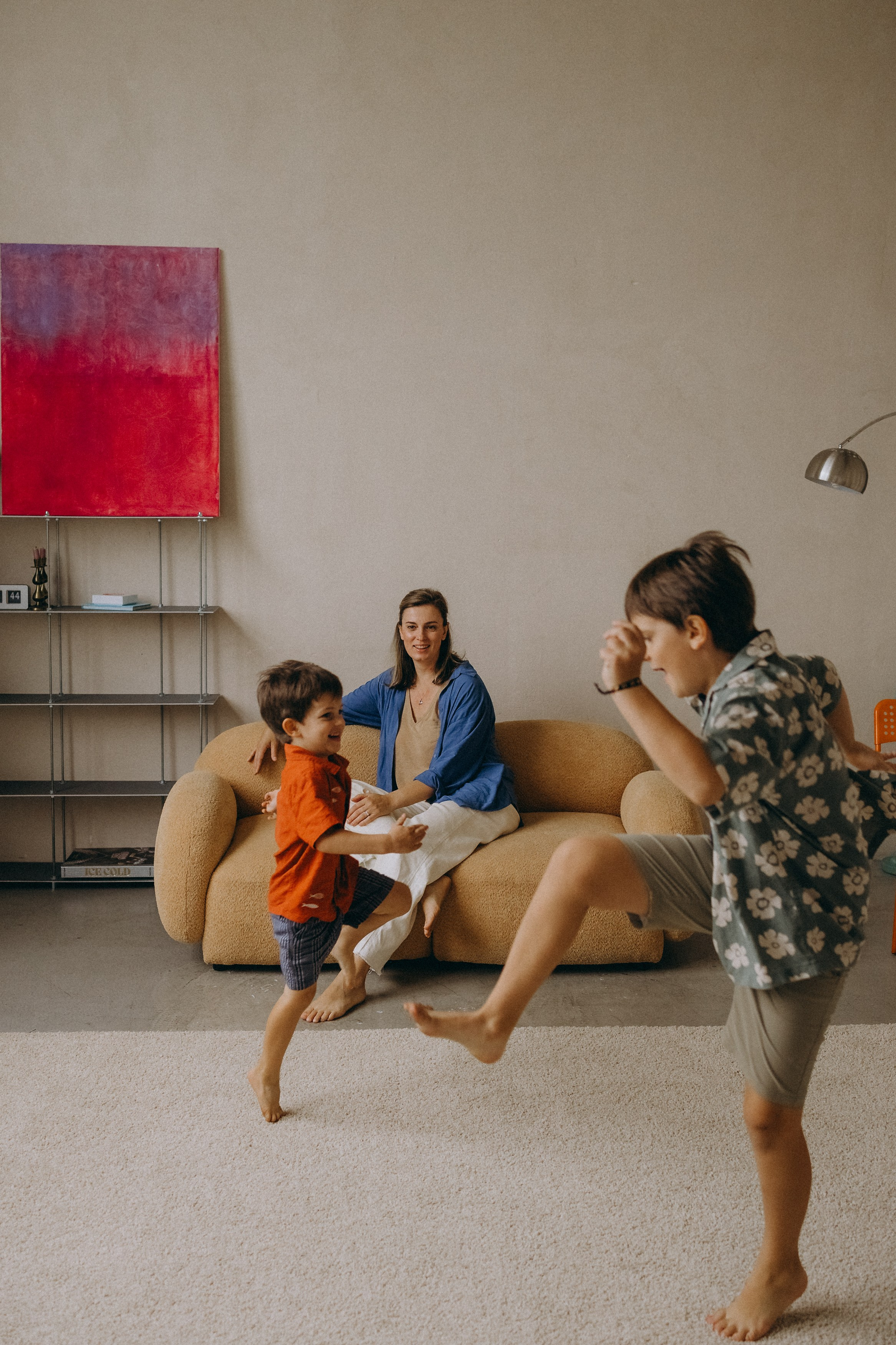 Оксана, Слава, Петя. Главная