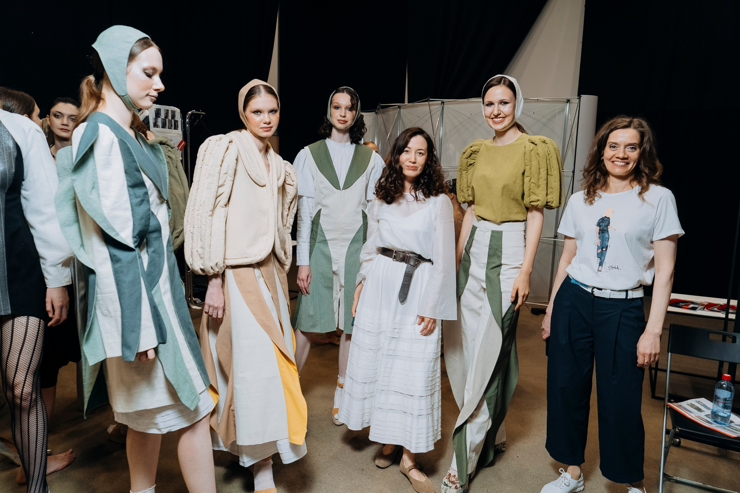 Фотограф на подиуме: съемка фэшн-показа B&D. Профессиональный репортажный фотограф в Москве Владимир Глаголев