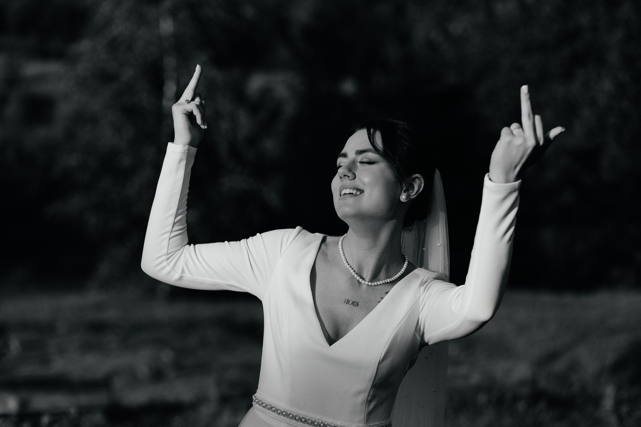 Свадебная фотосессия в агроусадьбе Лабодянка в Минске. Свадебный фотограф в Минске/Беларуси Сергей Спиридонов