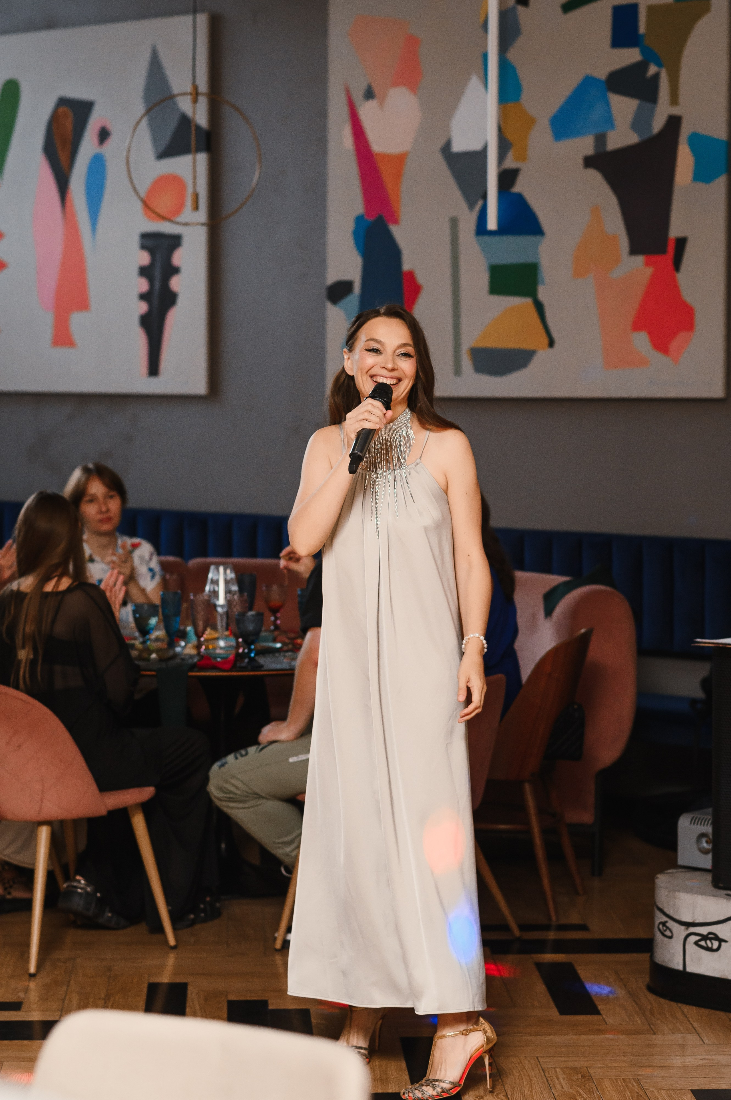 День рождения в формате выступления. Wedding and family photographer USA