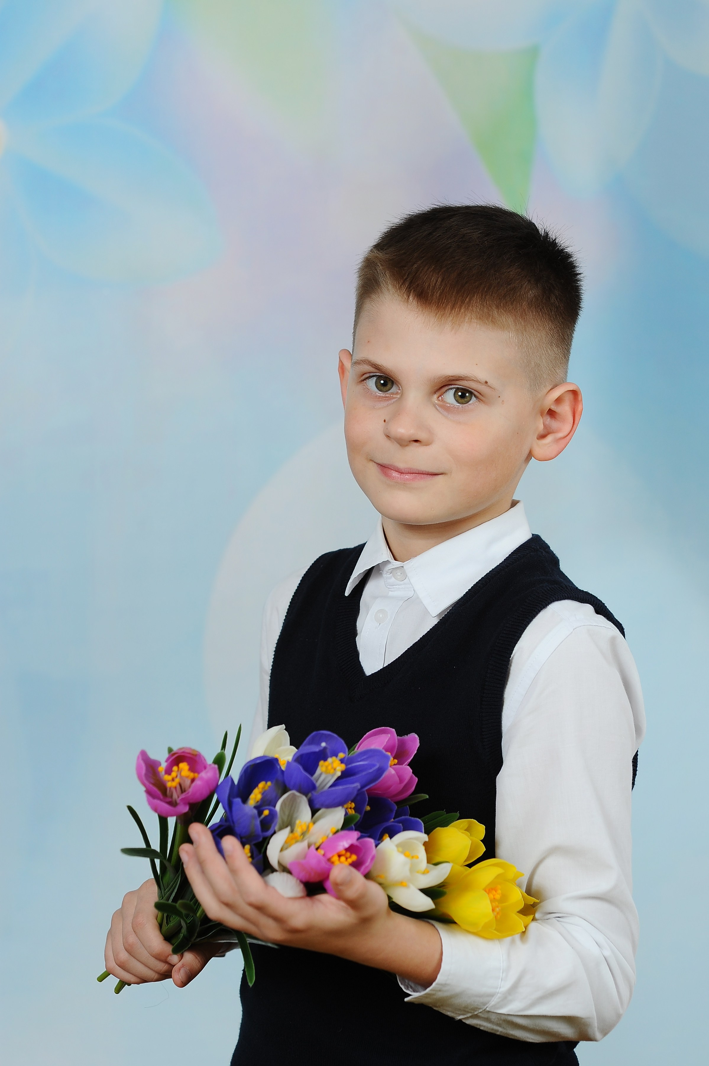 Весенние цветы 25. Детский портрет