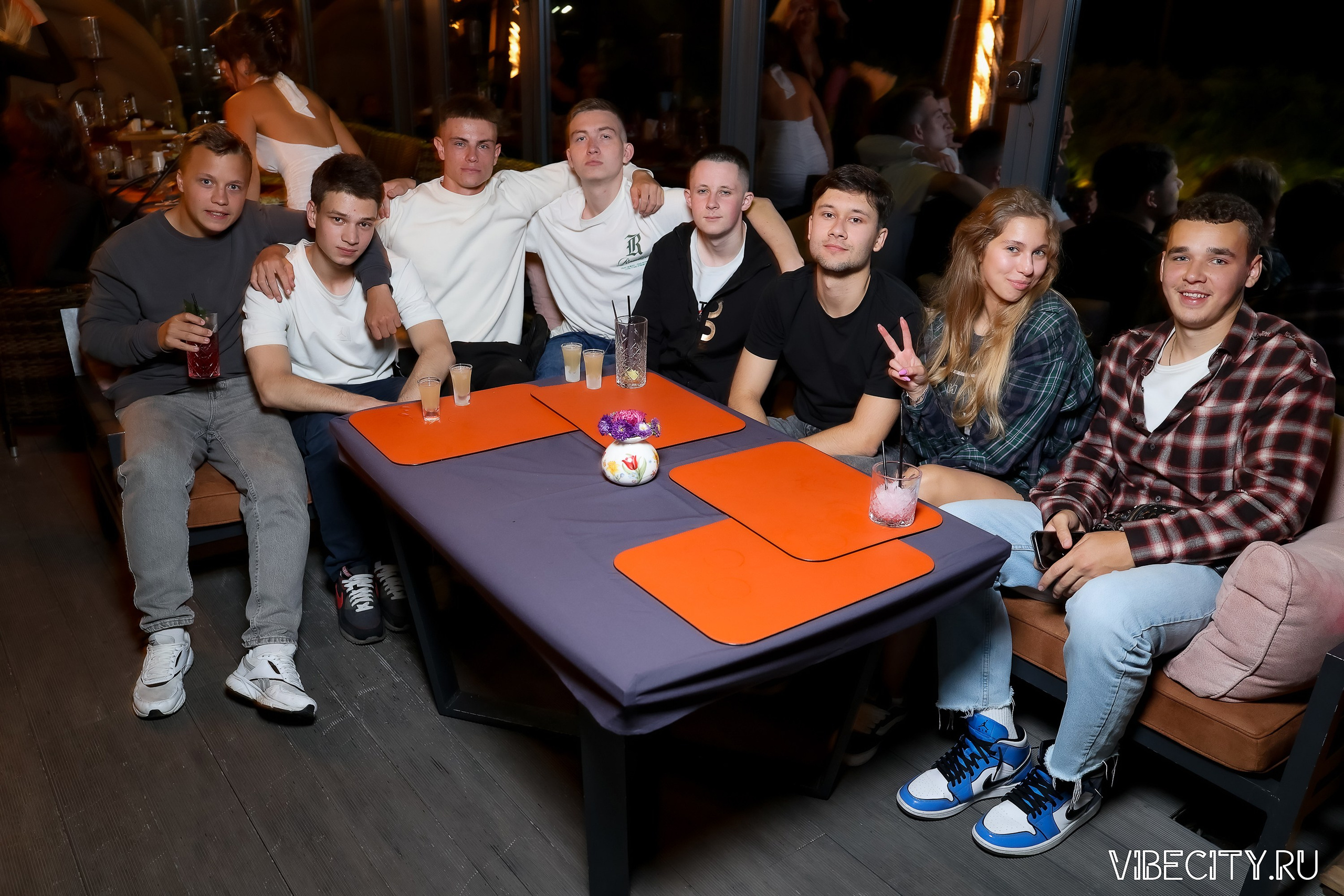 DOUBLE U. VIBECITY.RU Вайб Сити Ру Фоторепортажи Фотоотчеты Калининград