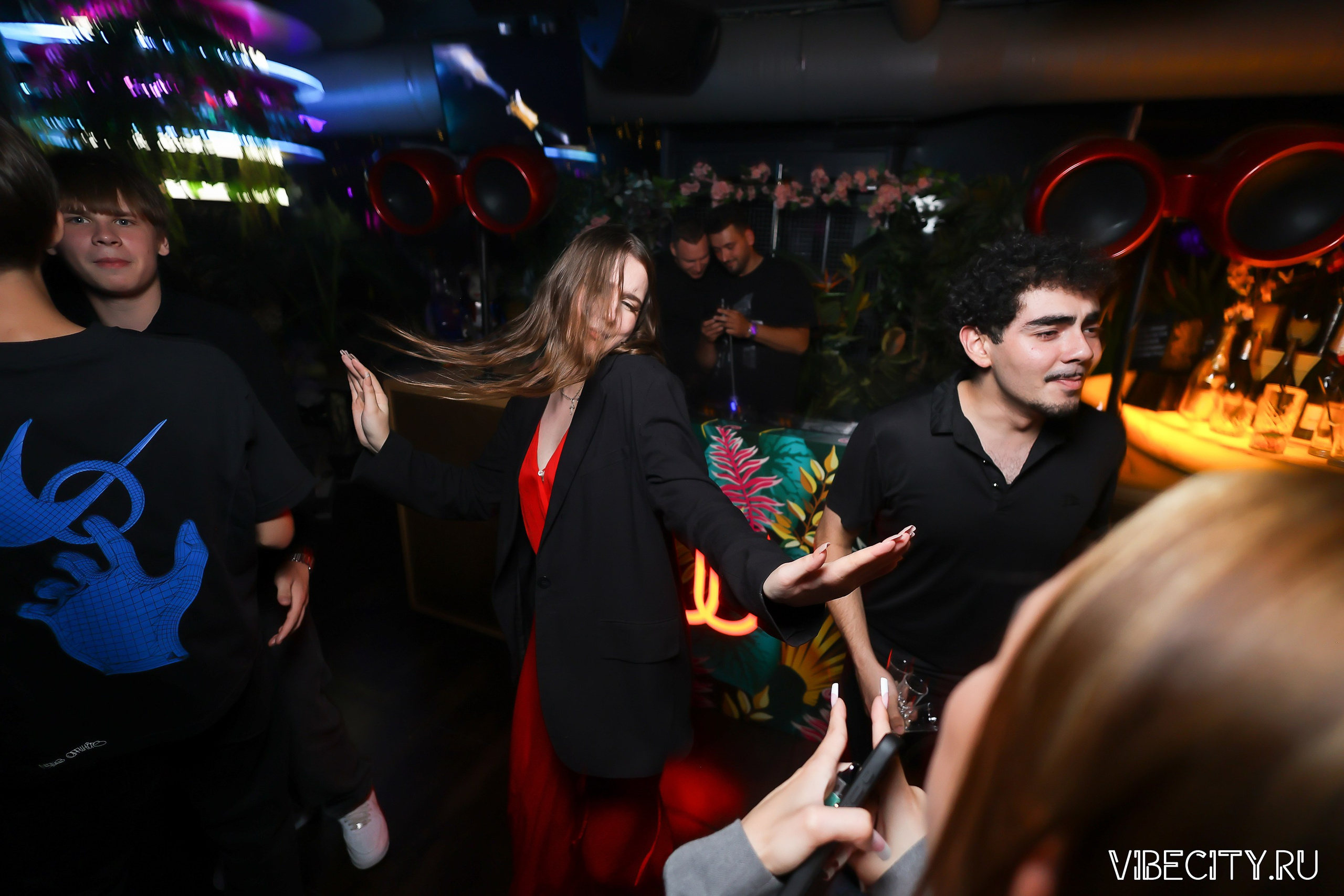 DOUBLE U. VIBECITY.RU Вайб Сити Ру Фоторепортажи Фотоотчеты Калининград