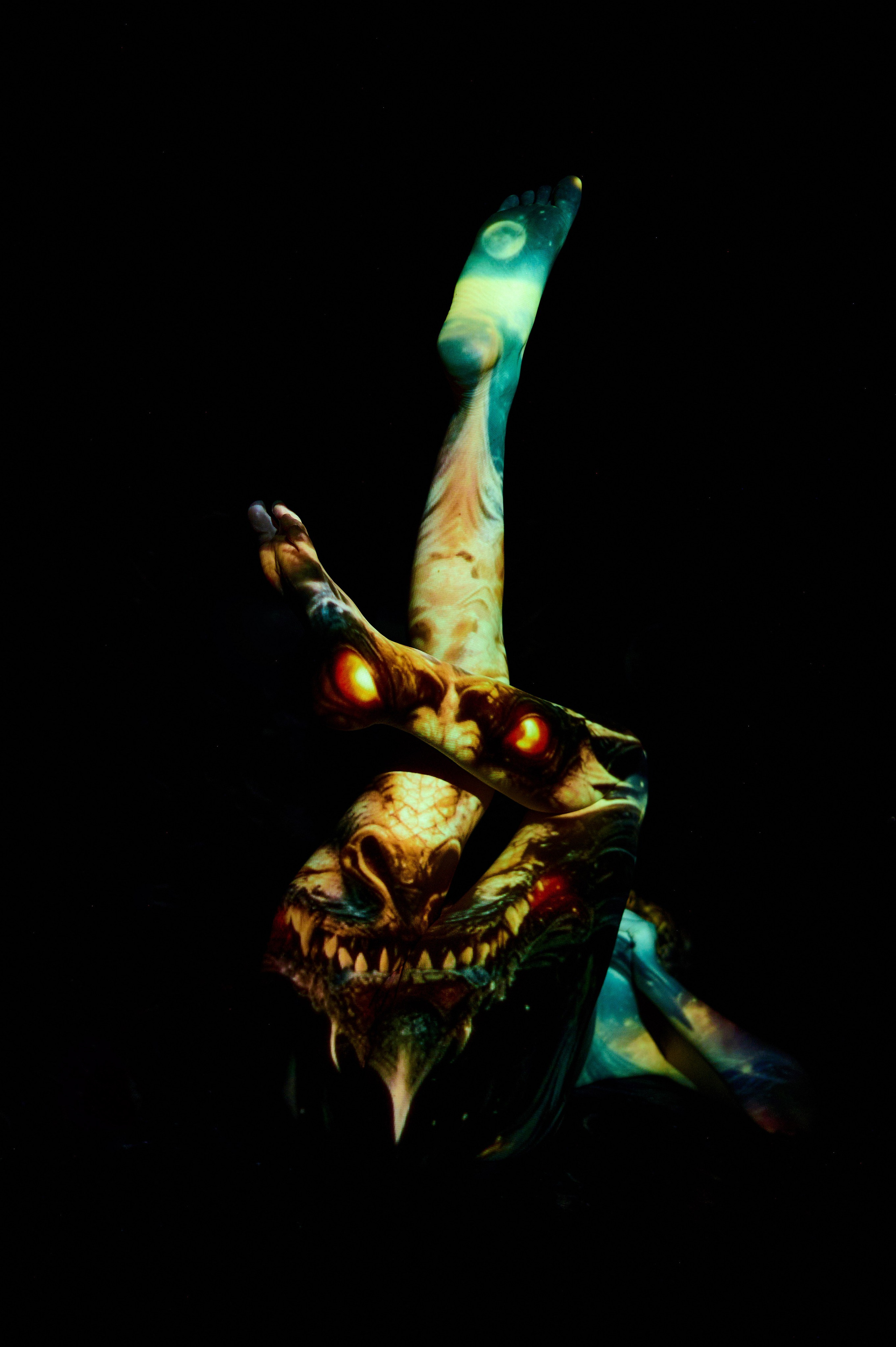 Съемка с проектором. Ню фотограф в городе Владивосток Алексей Кудряшов