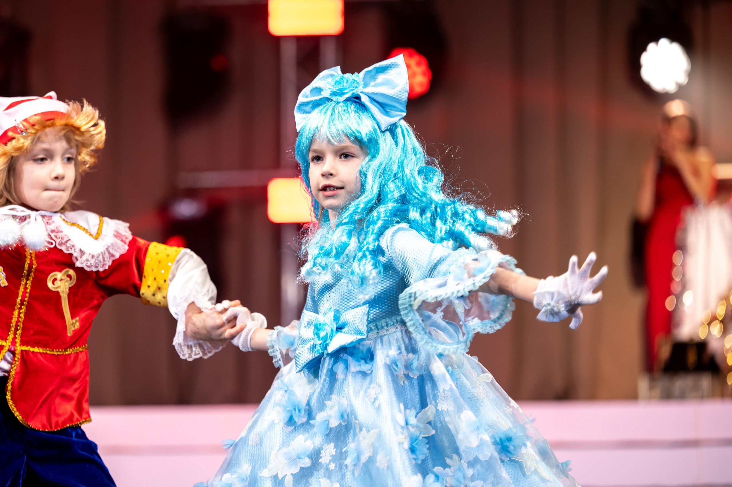 SL Новогодний отчетный концерт 2024/2025. Спортивный фотограф в Туле и Тульской области. Файсханова Фото Спорт