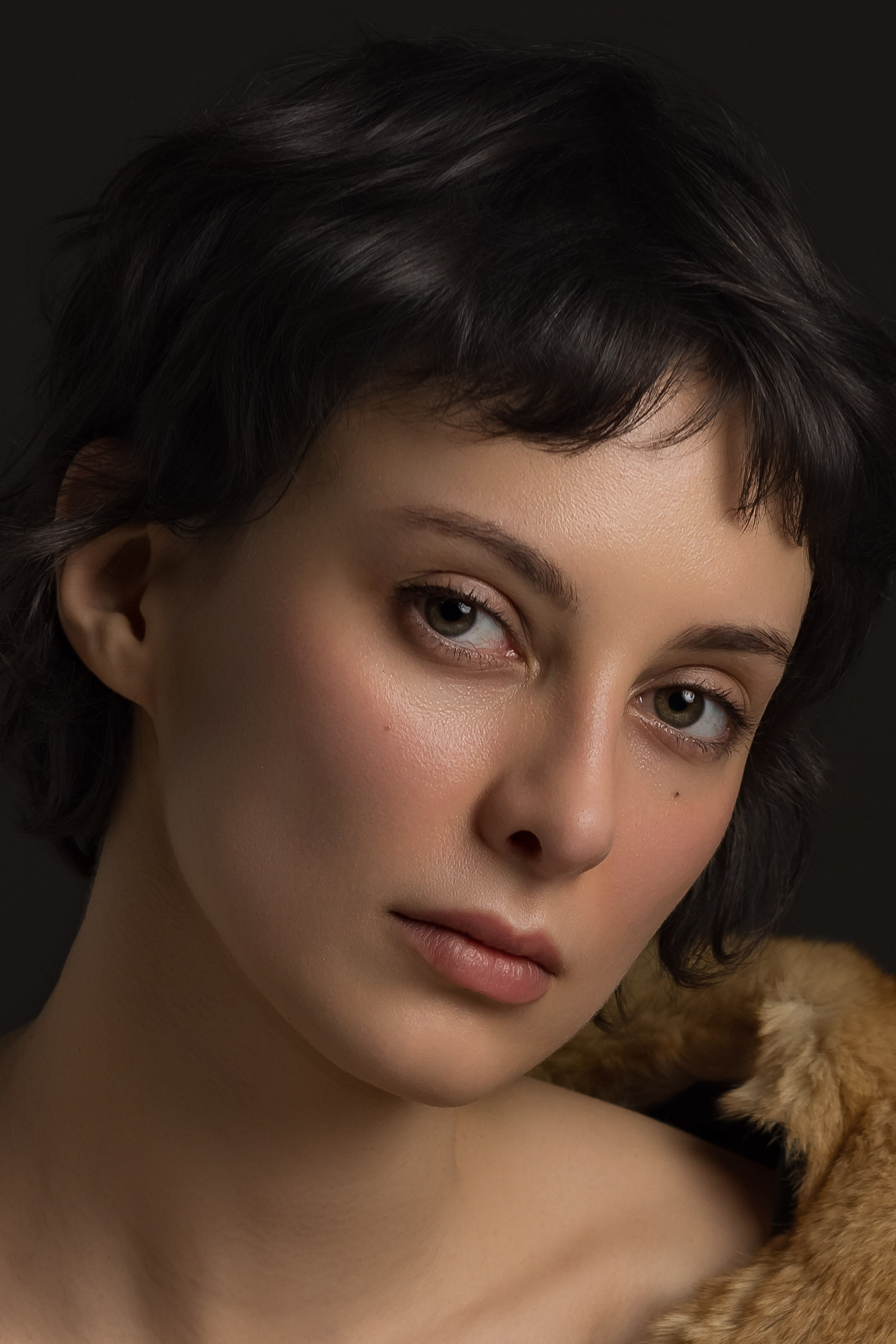 Крупно-лицевой портрет