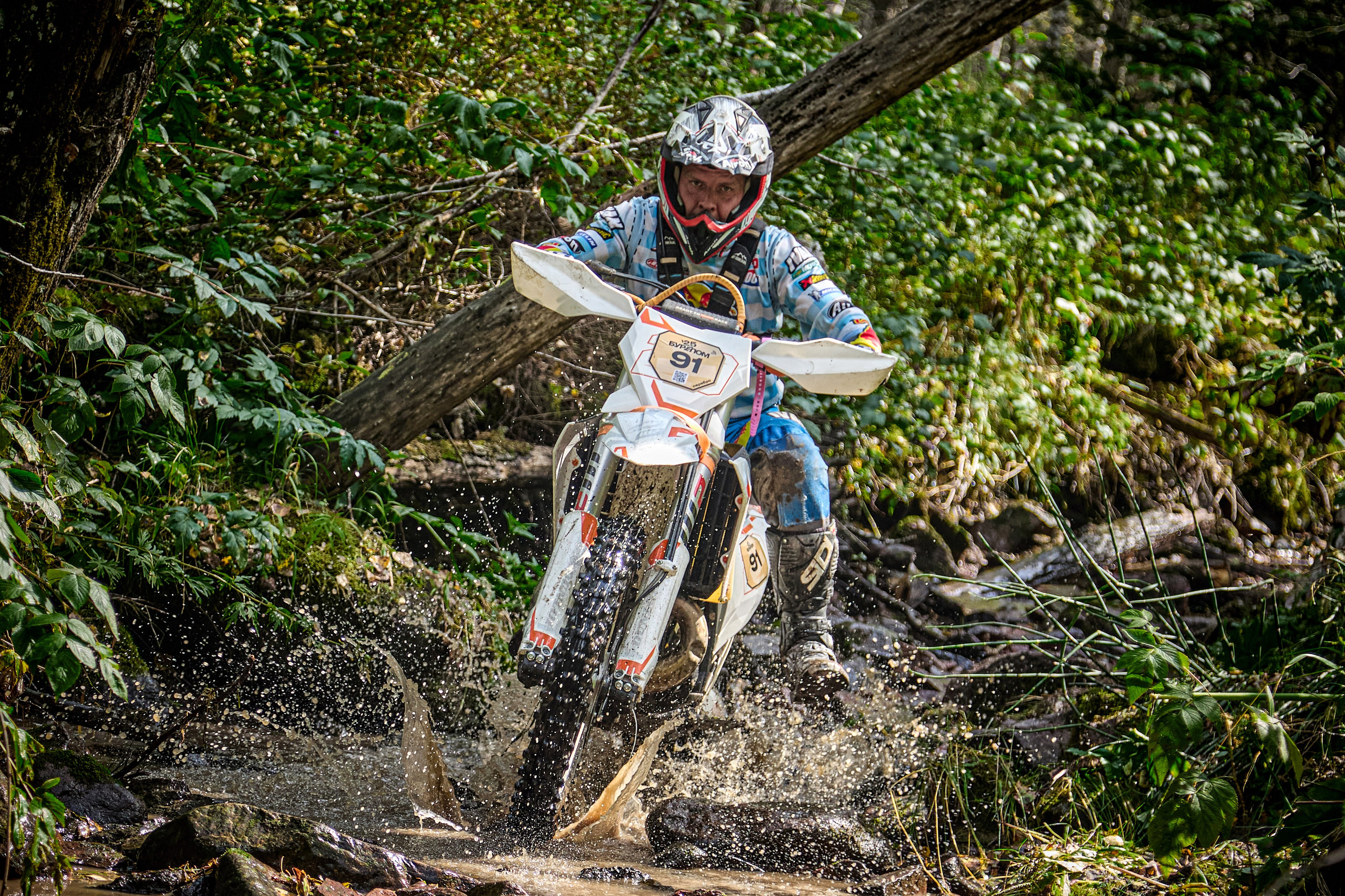 БУРЕЛОМ 2025 чемпионат Сибири по Эндуро. Фотограф Москва Concerts photo / Fashion photо