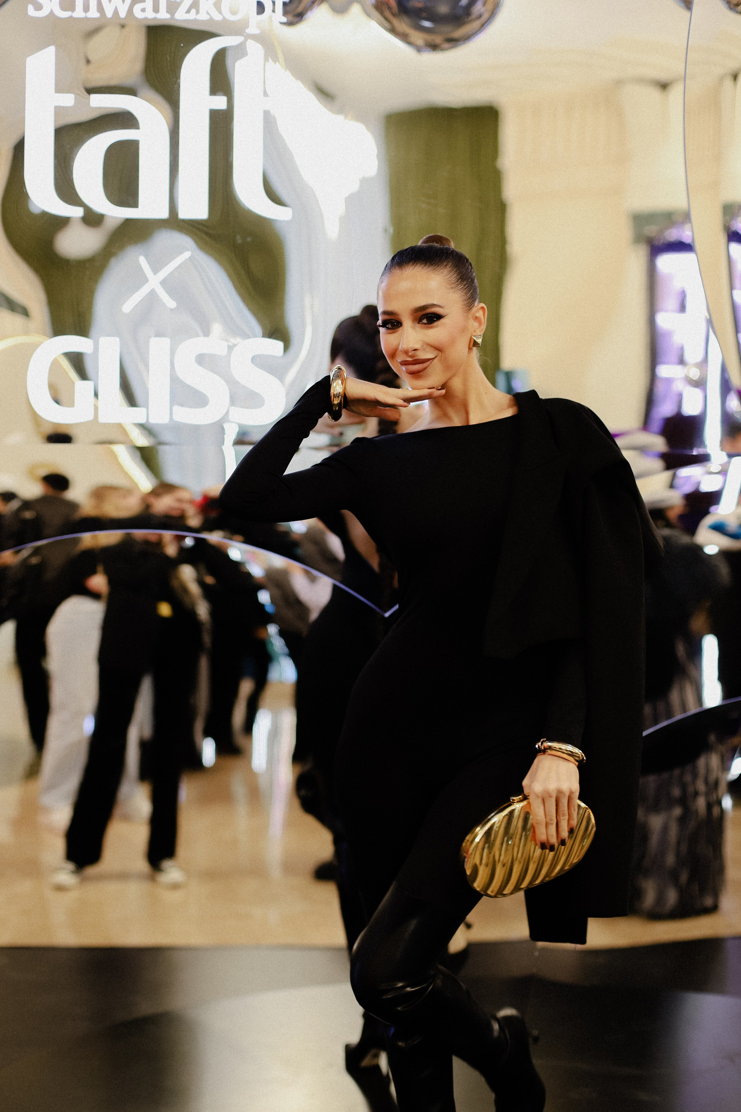 16.10 FWA зона Schwarzkopf и Perwoll. Фотограф в Алматы и Москве Даша Пушкина