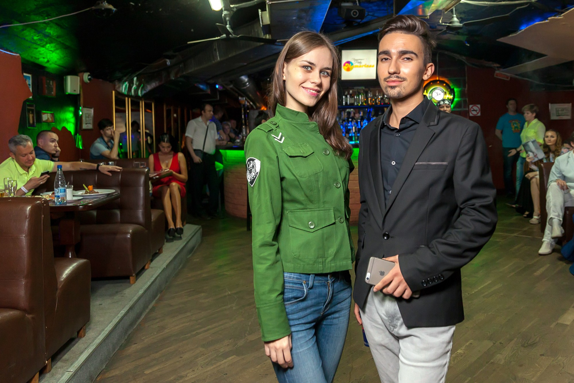 Party!. Портретный и репортажный фотограф в Москве Денис Машков