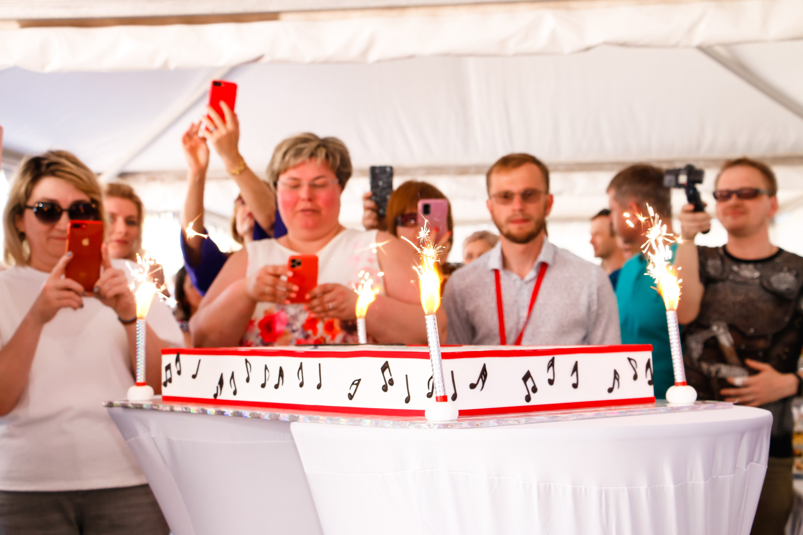 Корпорация МАЙ. Мария Ткаченко. Документальная фотография