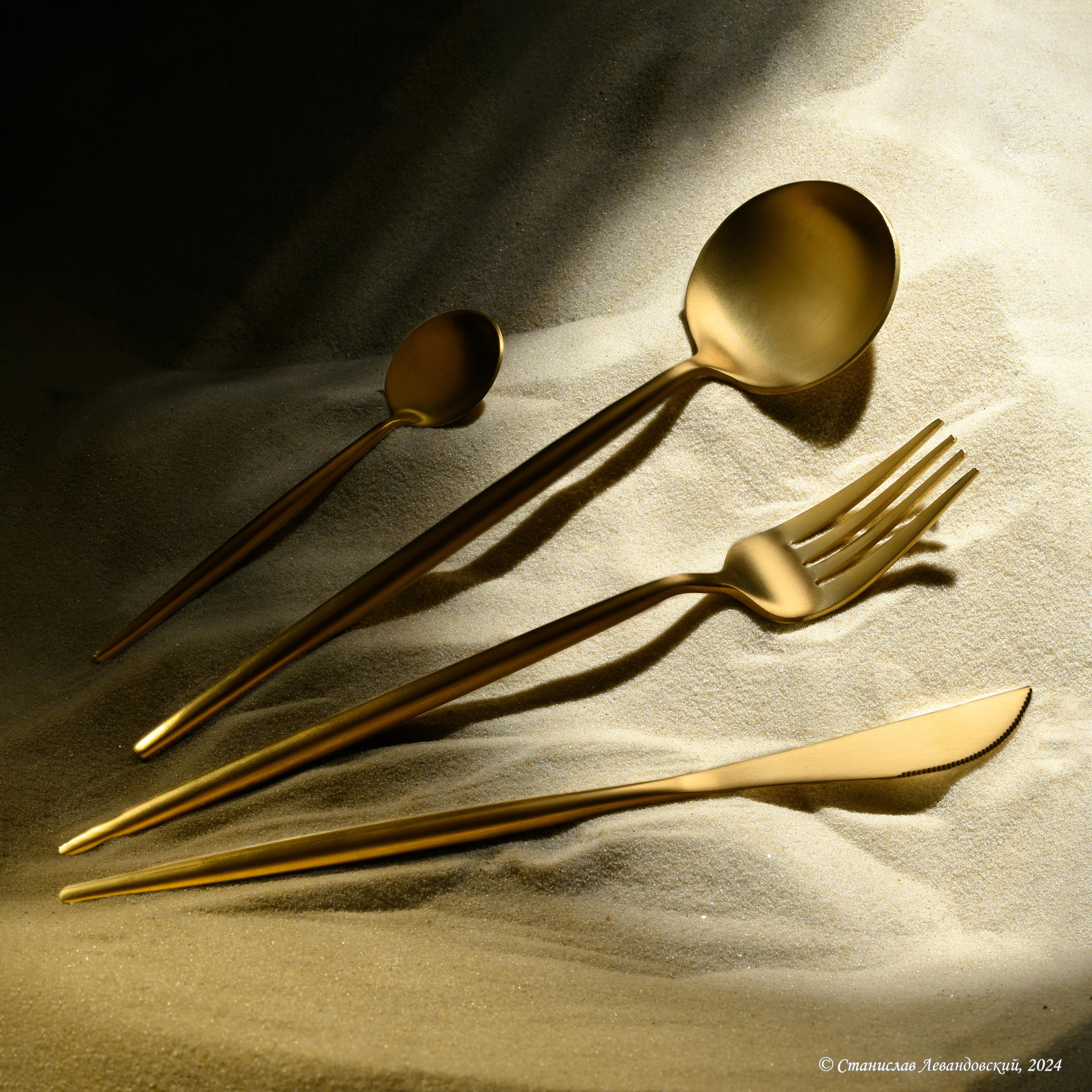 Предметы с комбинированной поверхностью. Предметный фотограф в Москве Станислав Левандовский
