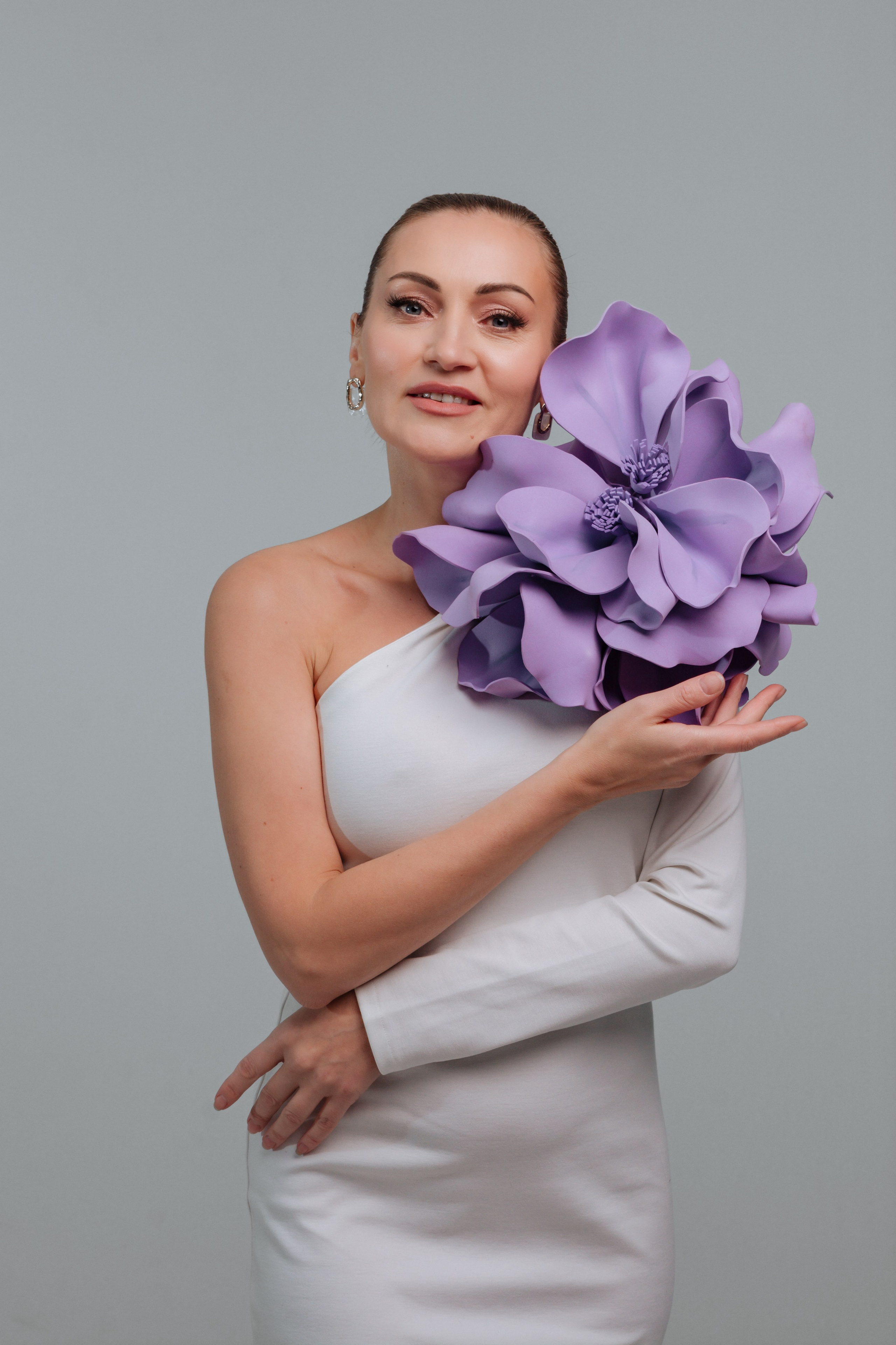 Фотосессия Superwoman. Весна 2024. Портретный фотограф в Санкт-Петербурге Дмитриева Наталия