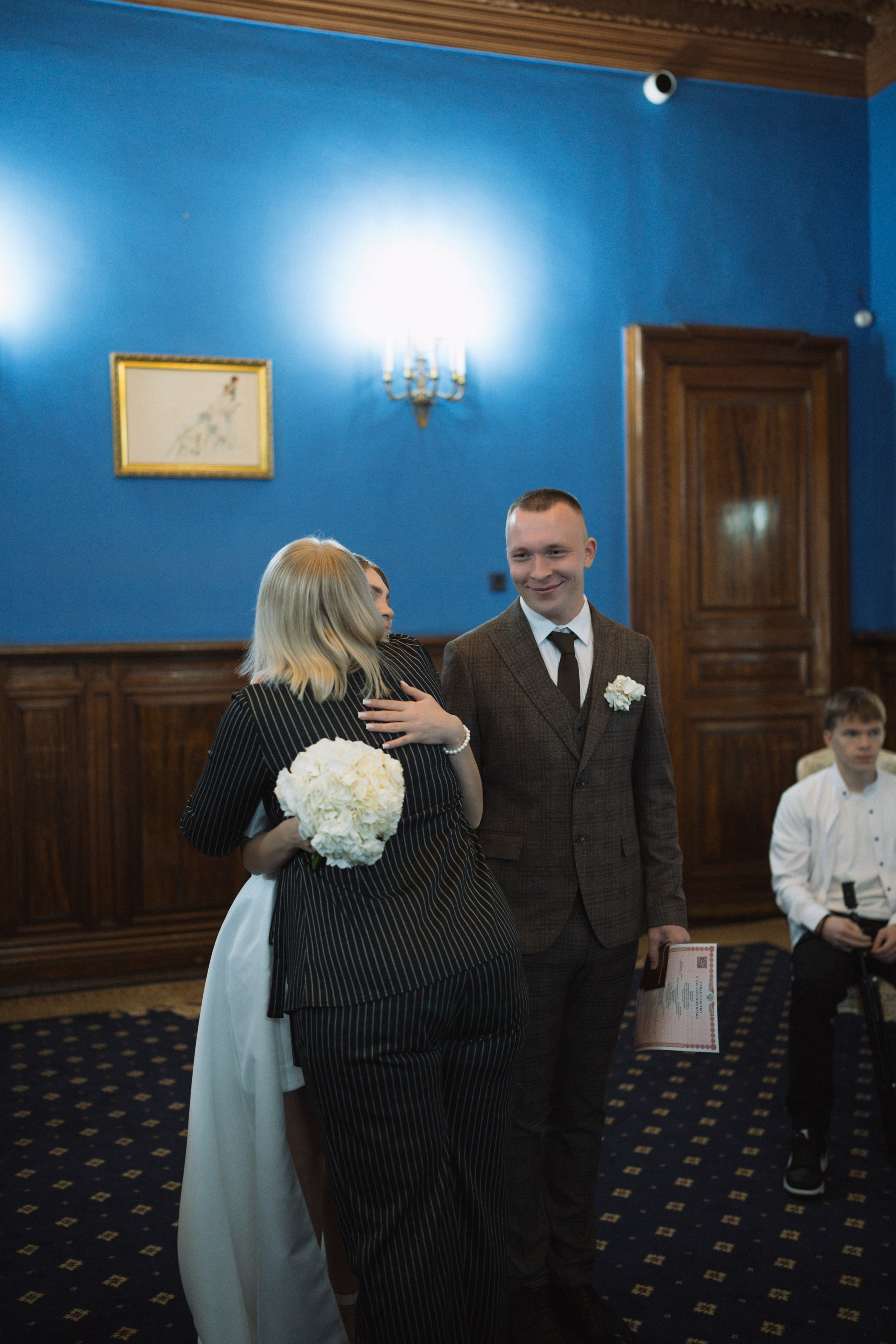 Дмитрий и Кира (Эрмитаж). Свадебный фотограф в Санкт-Петербурге