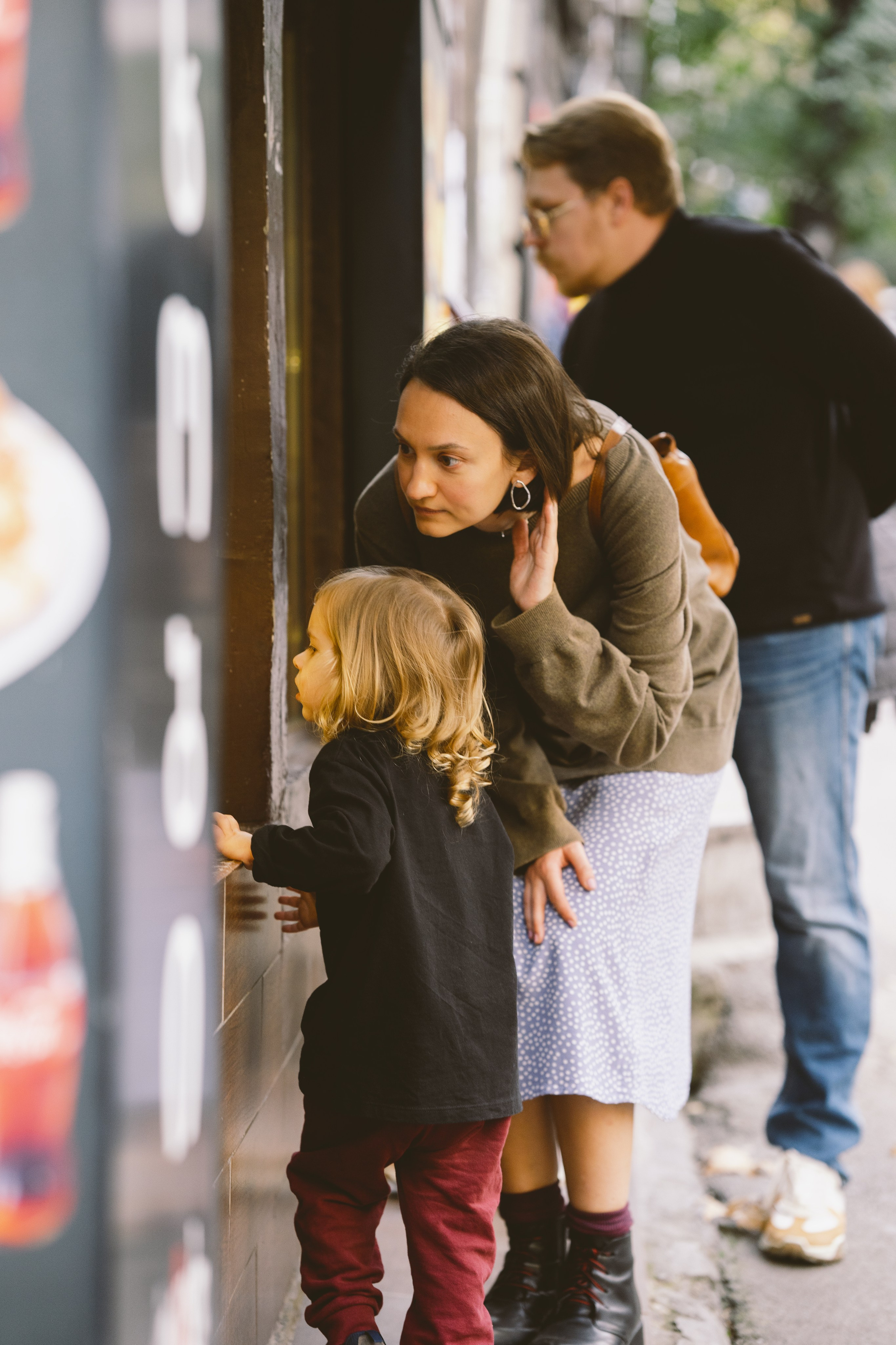 …история о прогулке в старом городе и семье. Марковы: фото, видео, кино и книги
