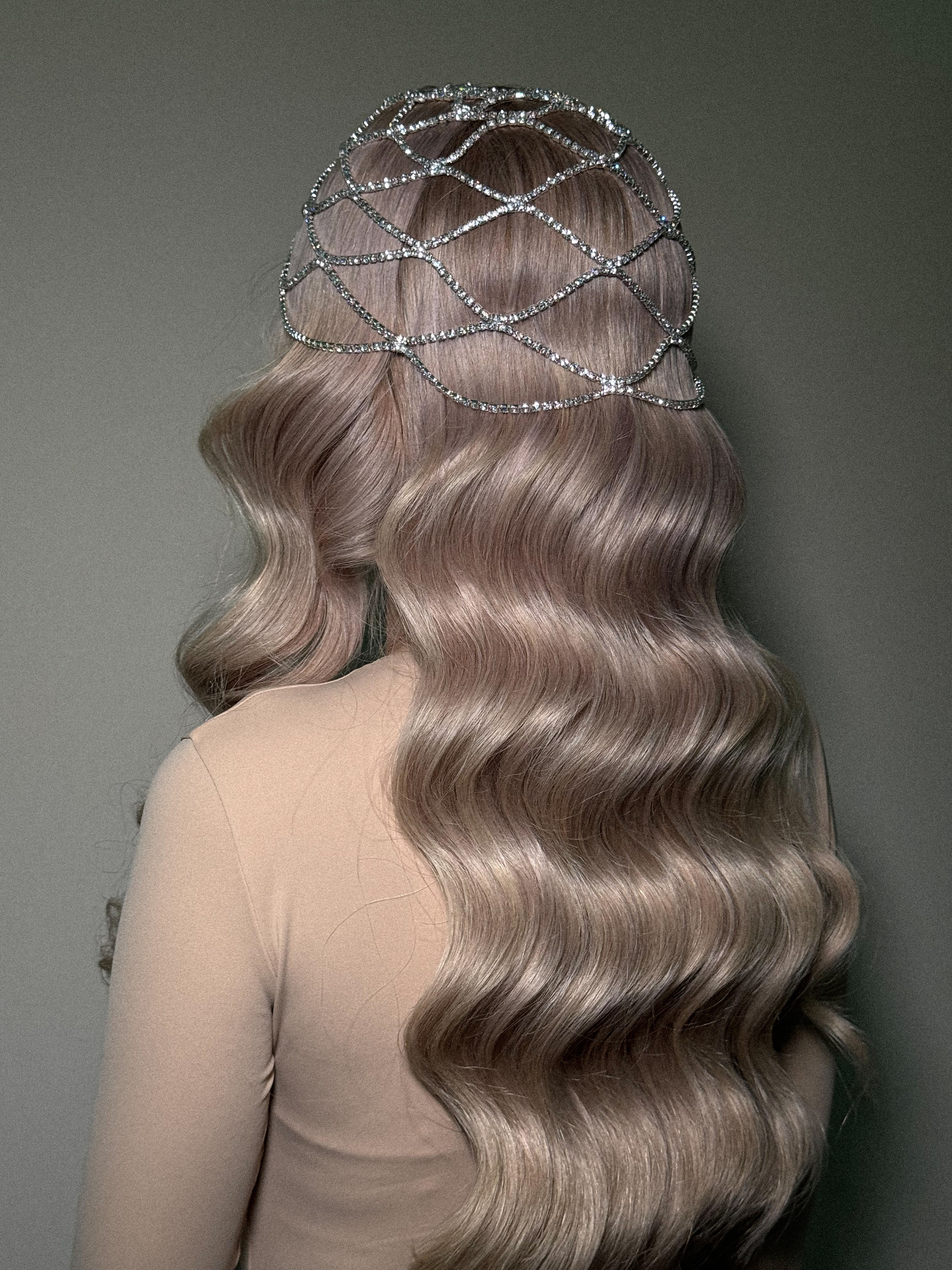 Прически. Свадебный визажист и стилист по прическам в Москве