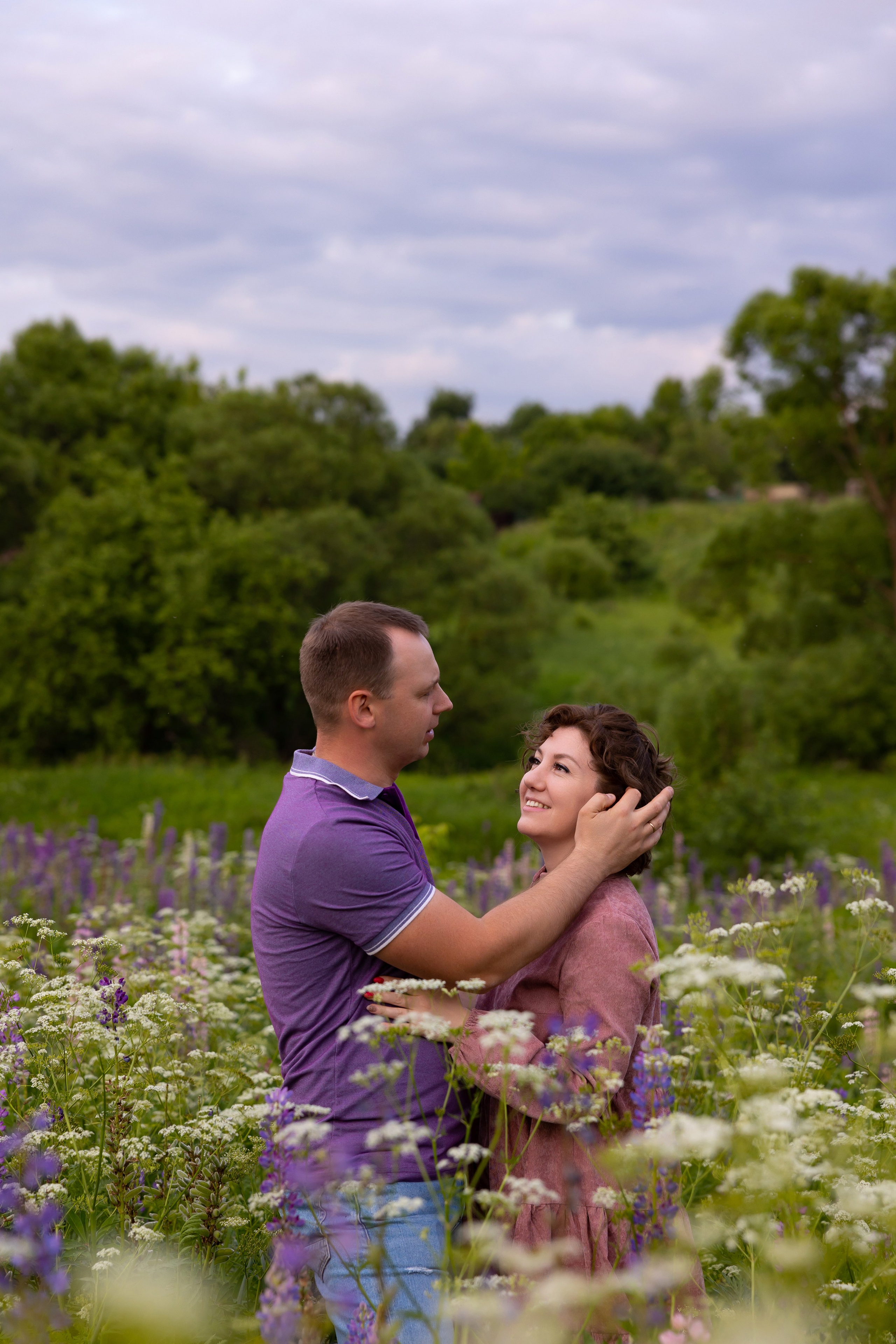 Пикник в люпиновом поле. Сказочный фотограф для Вас и Вашей семьи
