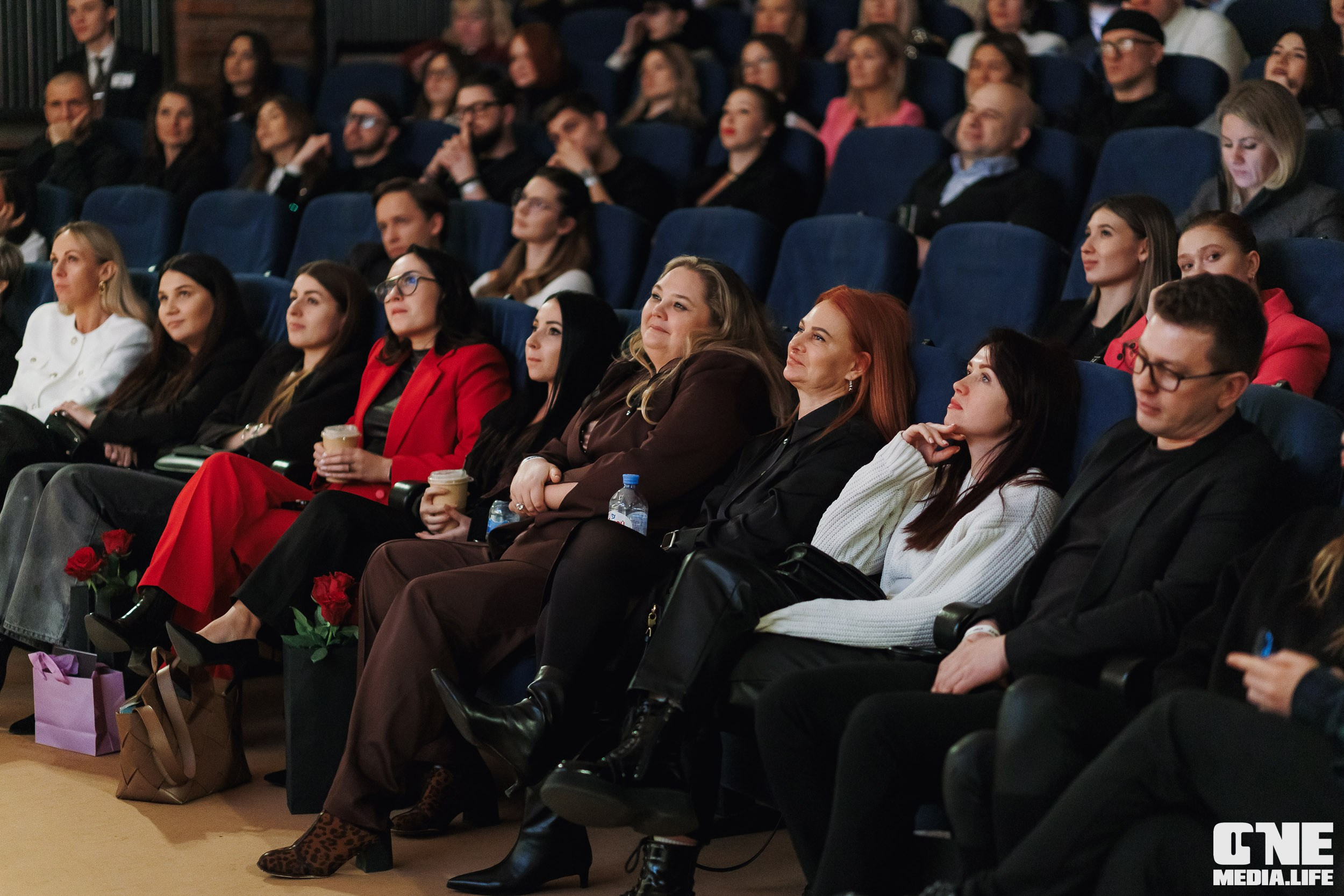 Фоторепортаж из кинотеатра Заря. One Media Life: фоторепортажи, фотоотчеты с мероприятий и заведений
