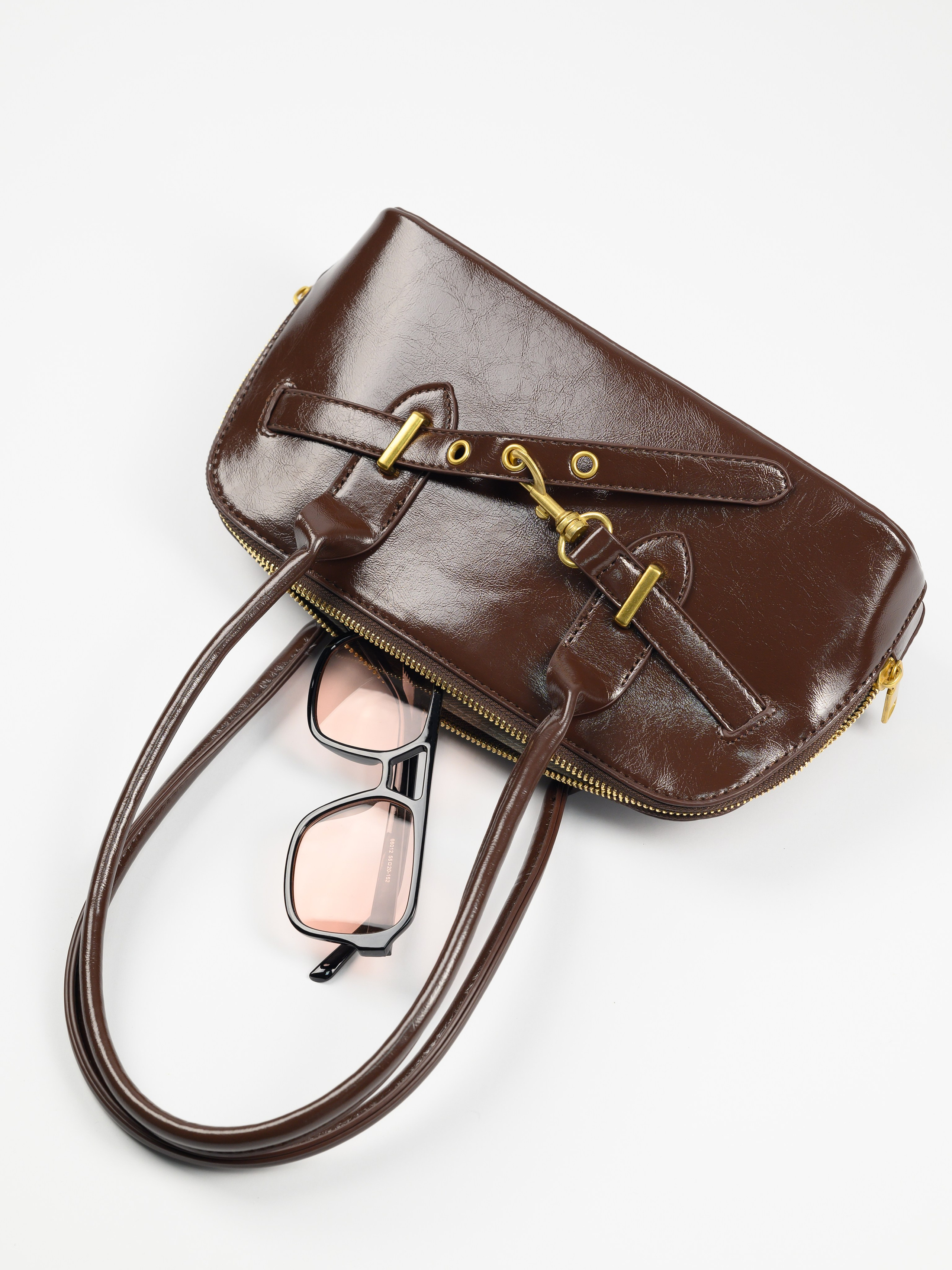 СУМКИ И АКСЕССУАРЫ. Предметный фотограф в Краснодаре Вера Капитанова. Предметная съёмка