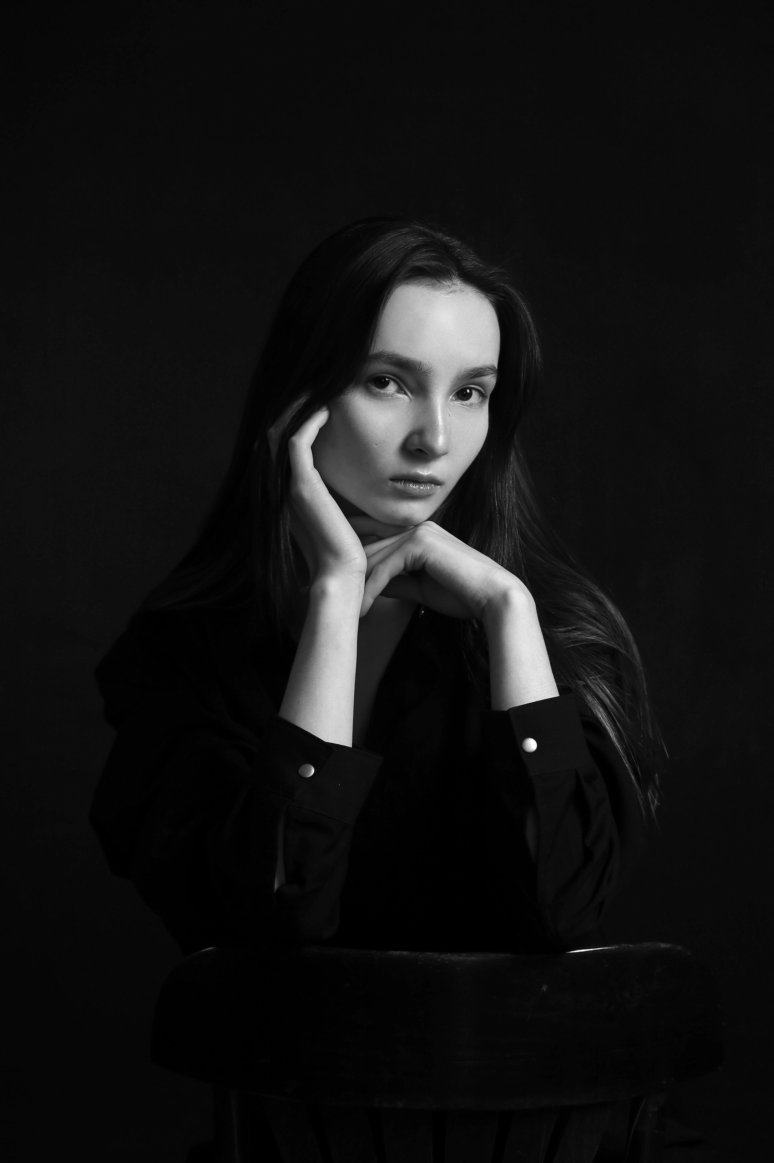 Актёрам