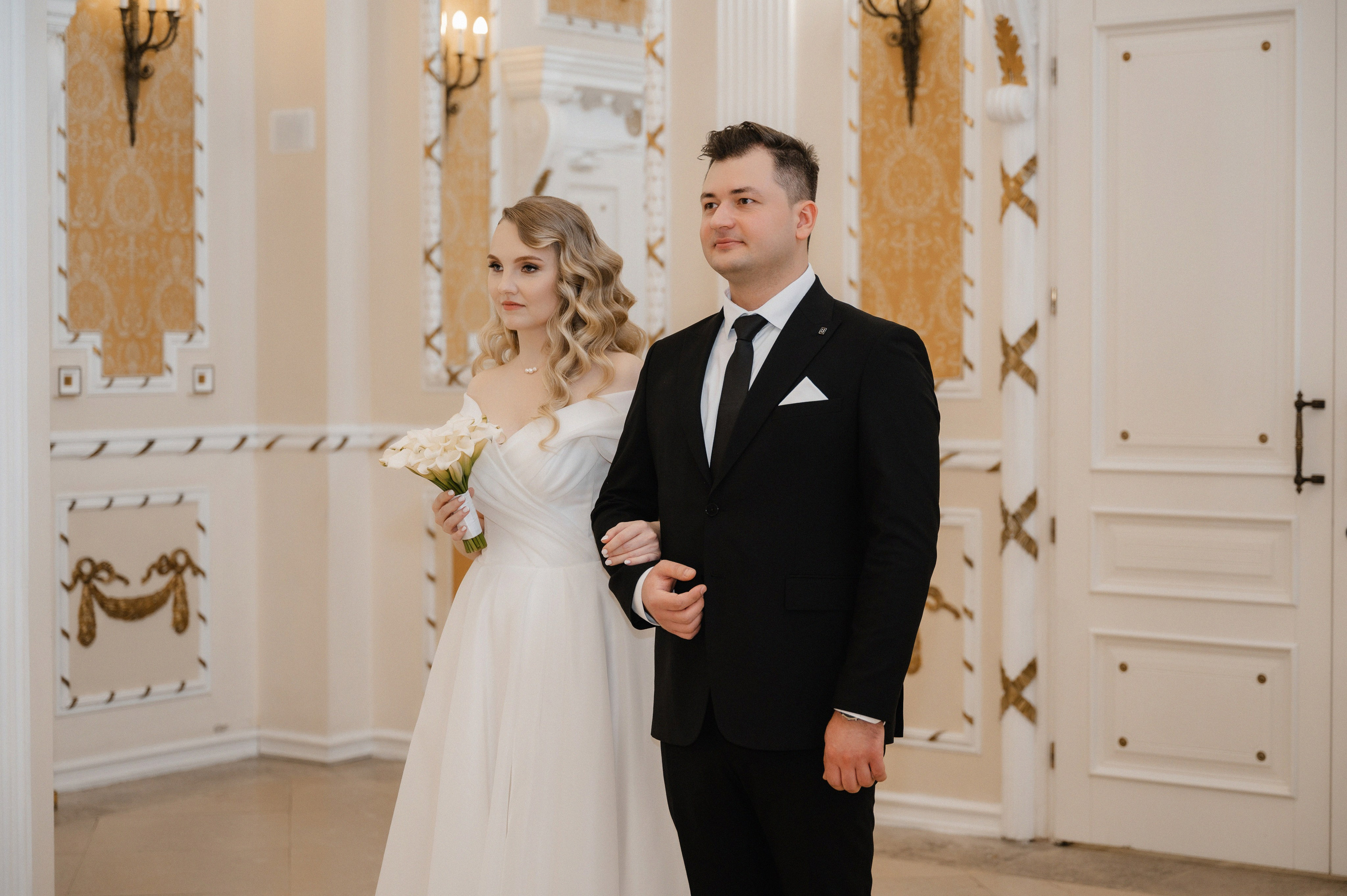 Илья и Ольга.Кусково. Свадебный фотограф Раменское-Москва