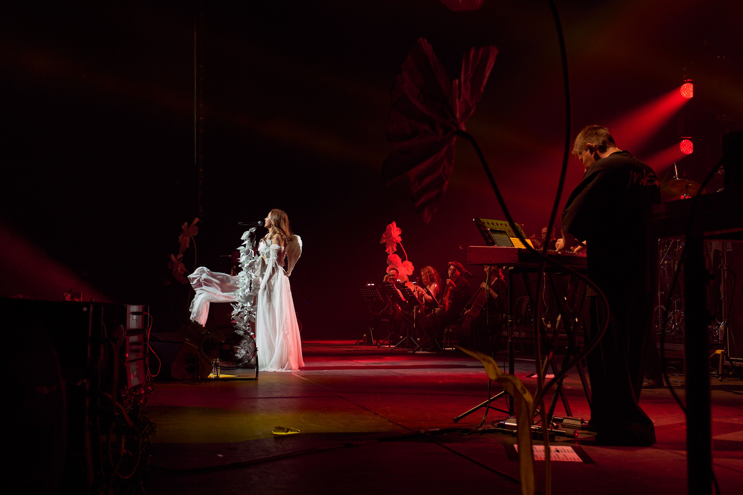 МАКСИМ & TELECLUB. Yekaterinburg, Sochi, Istanbul, Tiflis-Bshari Zaana’da fotoğrafçı