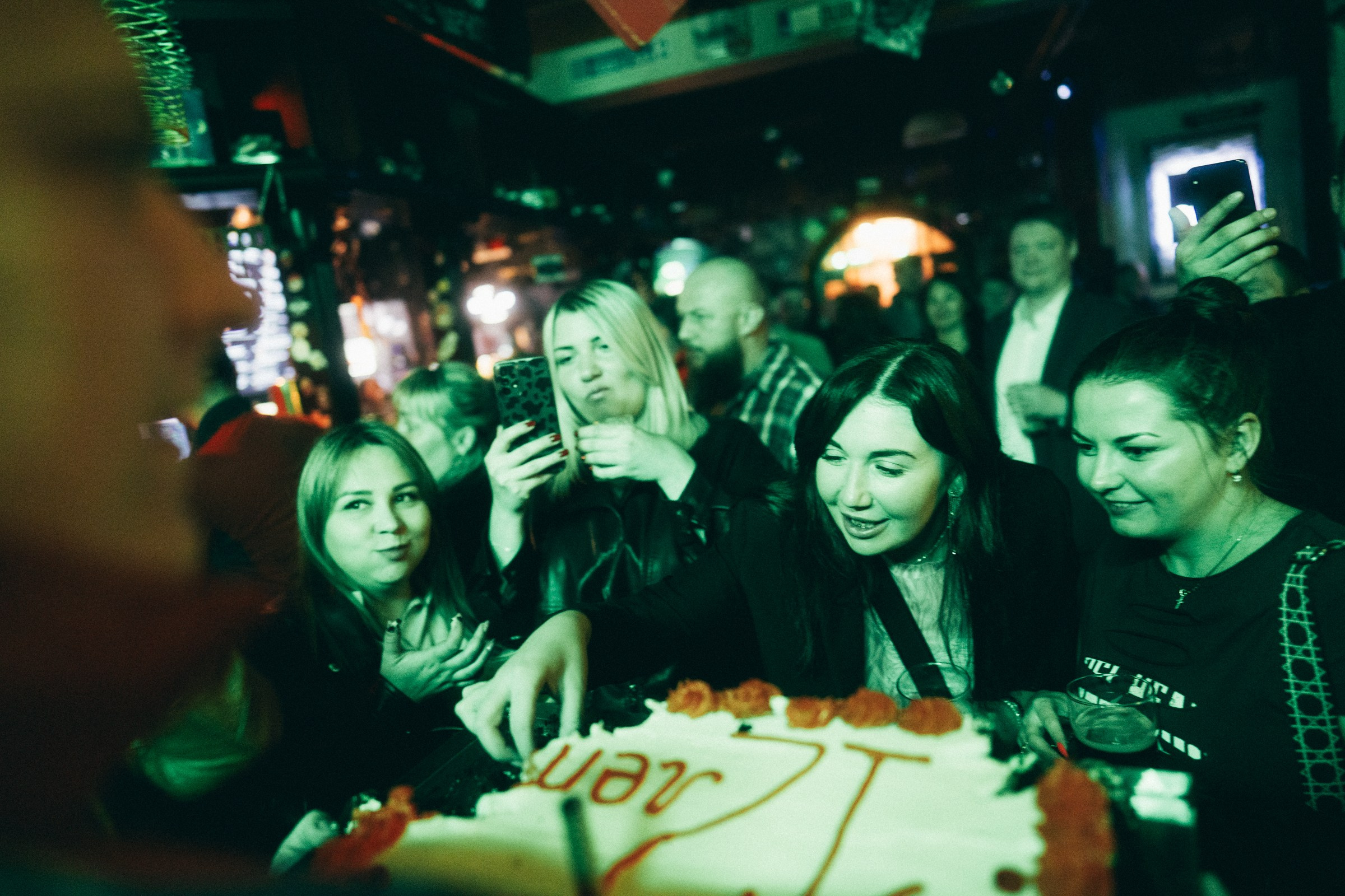 ДЕНЬ РОЖДЕНИЯ HARAT'S PUB, 12 ЛЕТ!. Фотограф на любое событие в Кемерово