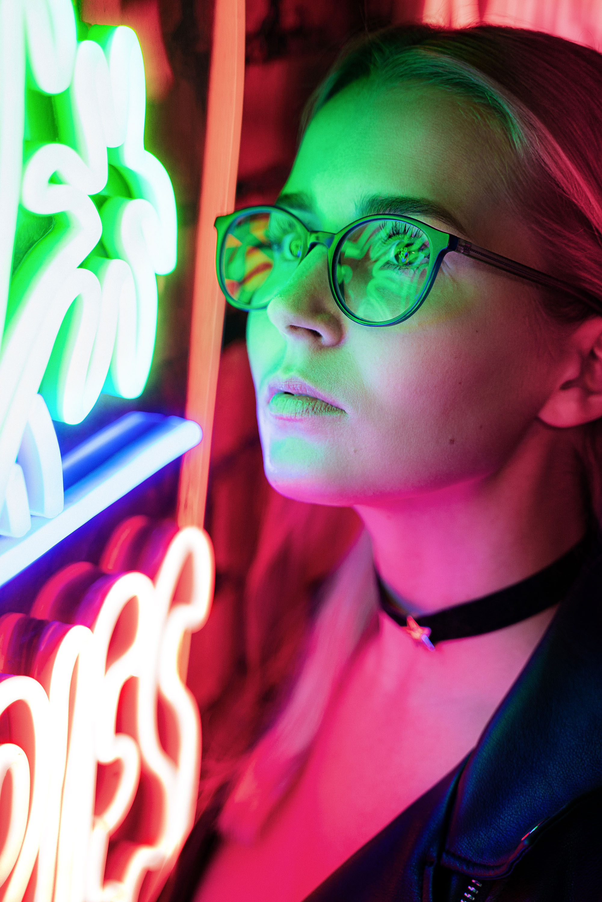 Neon. Фотограф Дмитрий Чередников