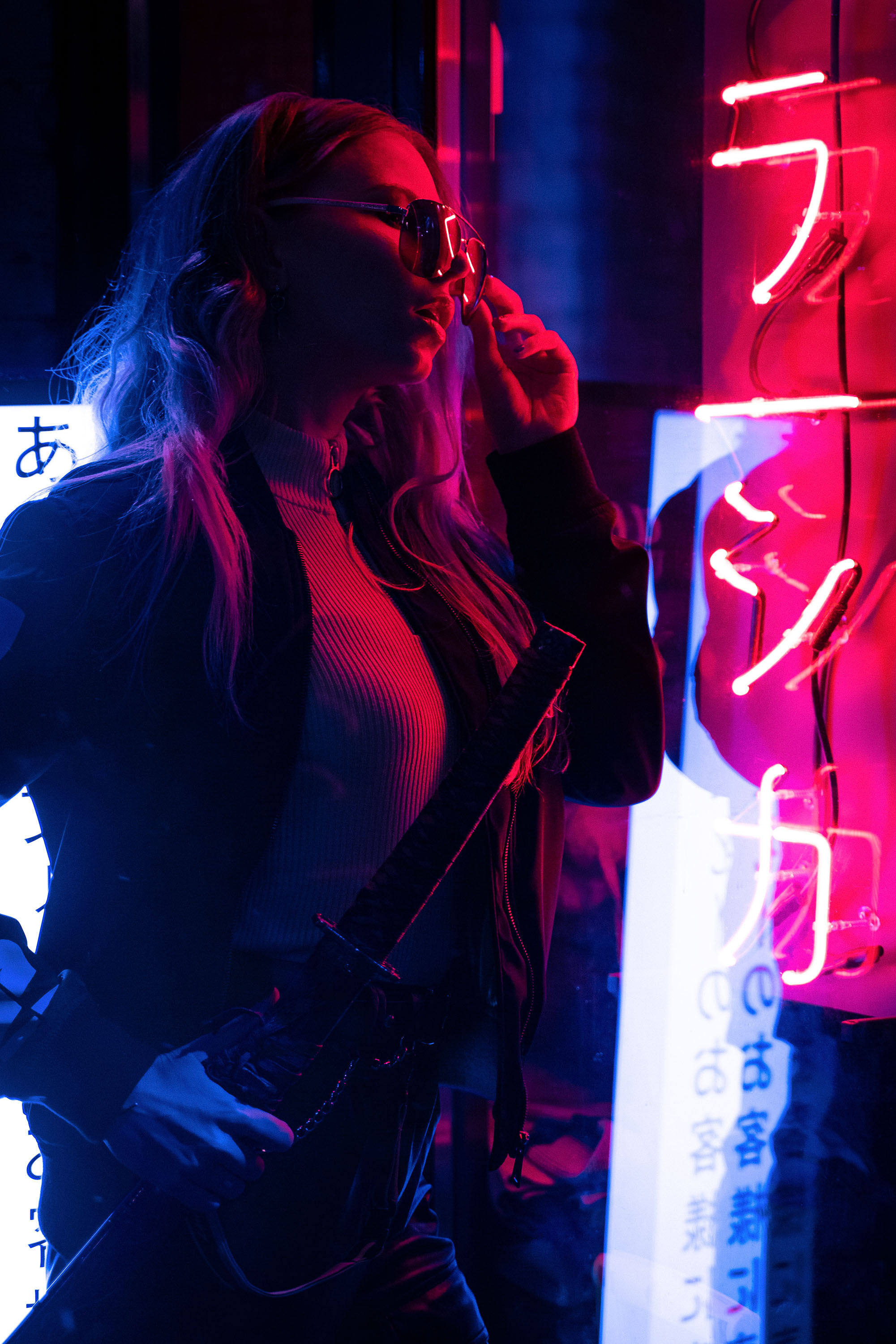 Neon. Фотограф Дмитрий Чередников