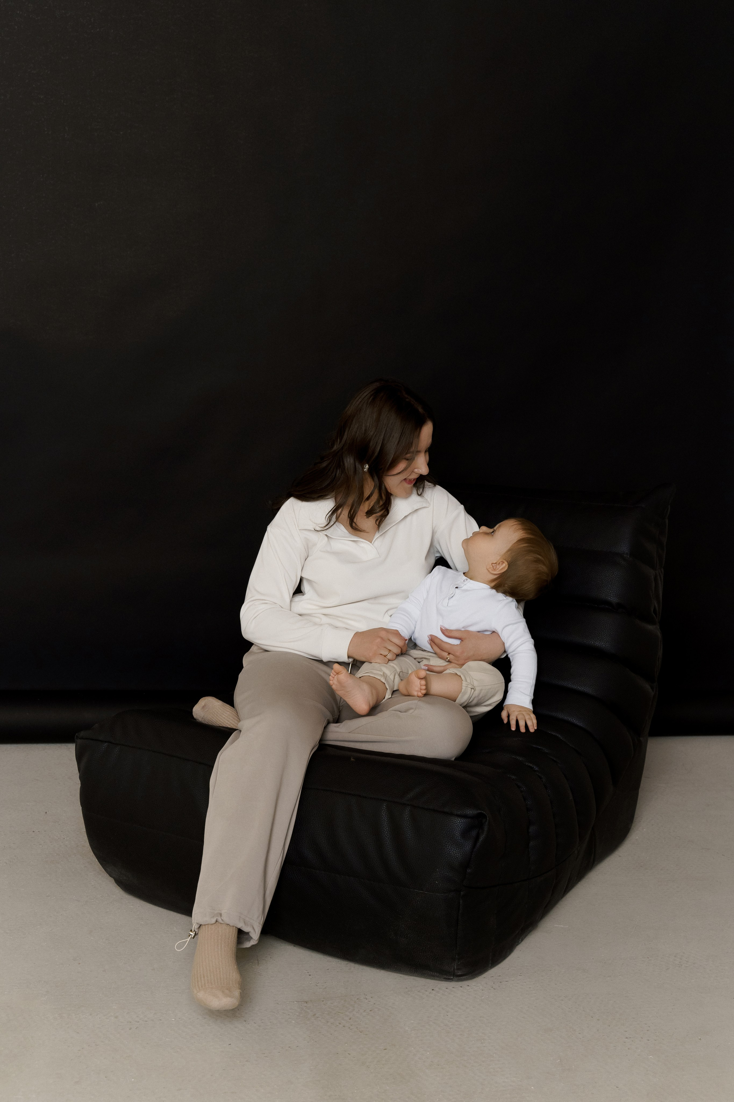 Первый годик. Моменты и истории о вас настоящих