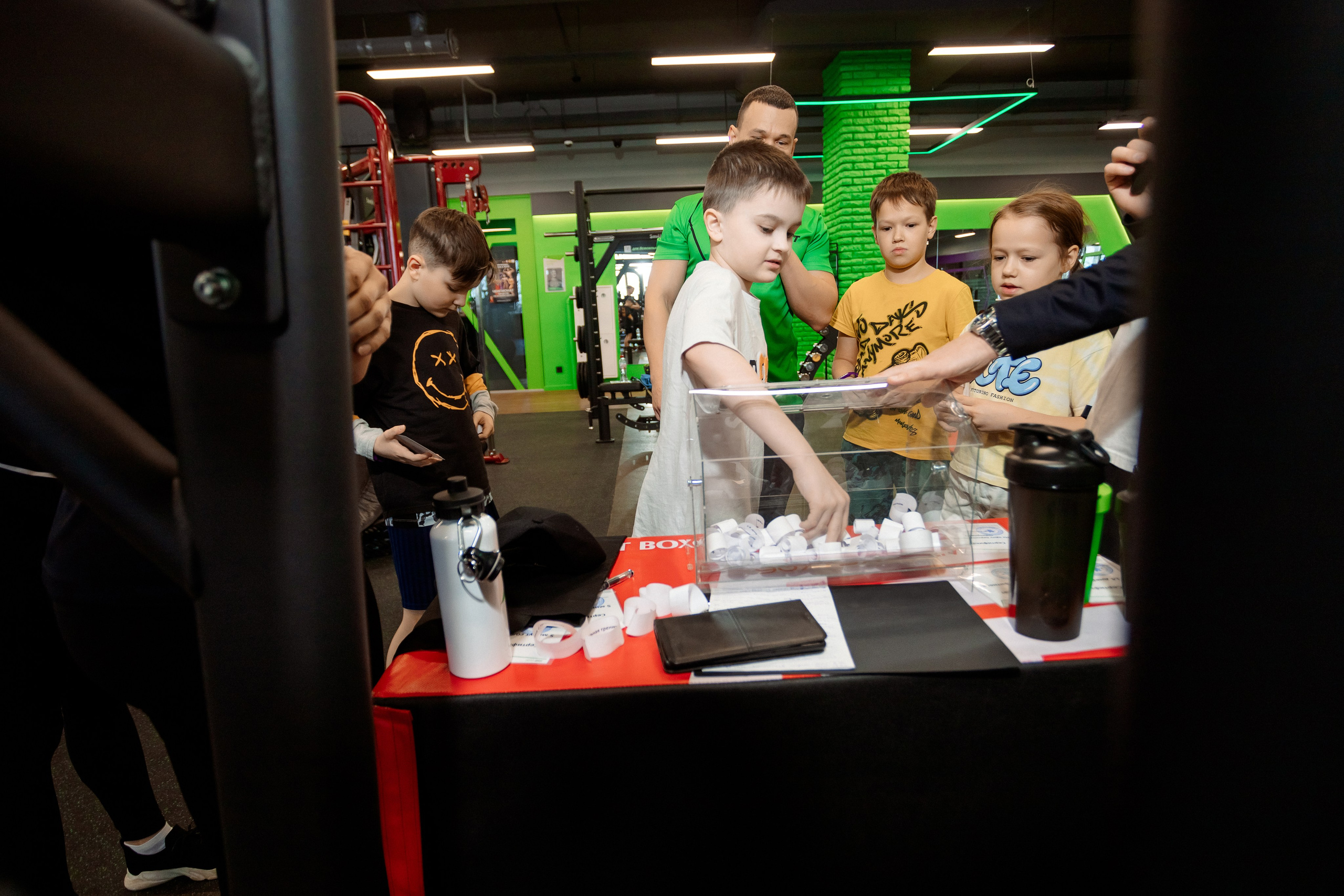 РЕПОРТАЖ: ФИТНЕСС-КЛУБ X-FIT. Профессиональный фотограф в Ижевске Леша Петров