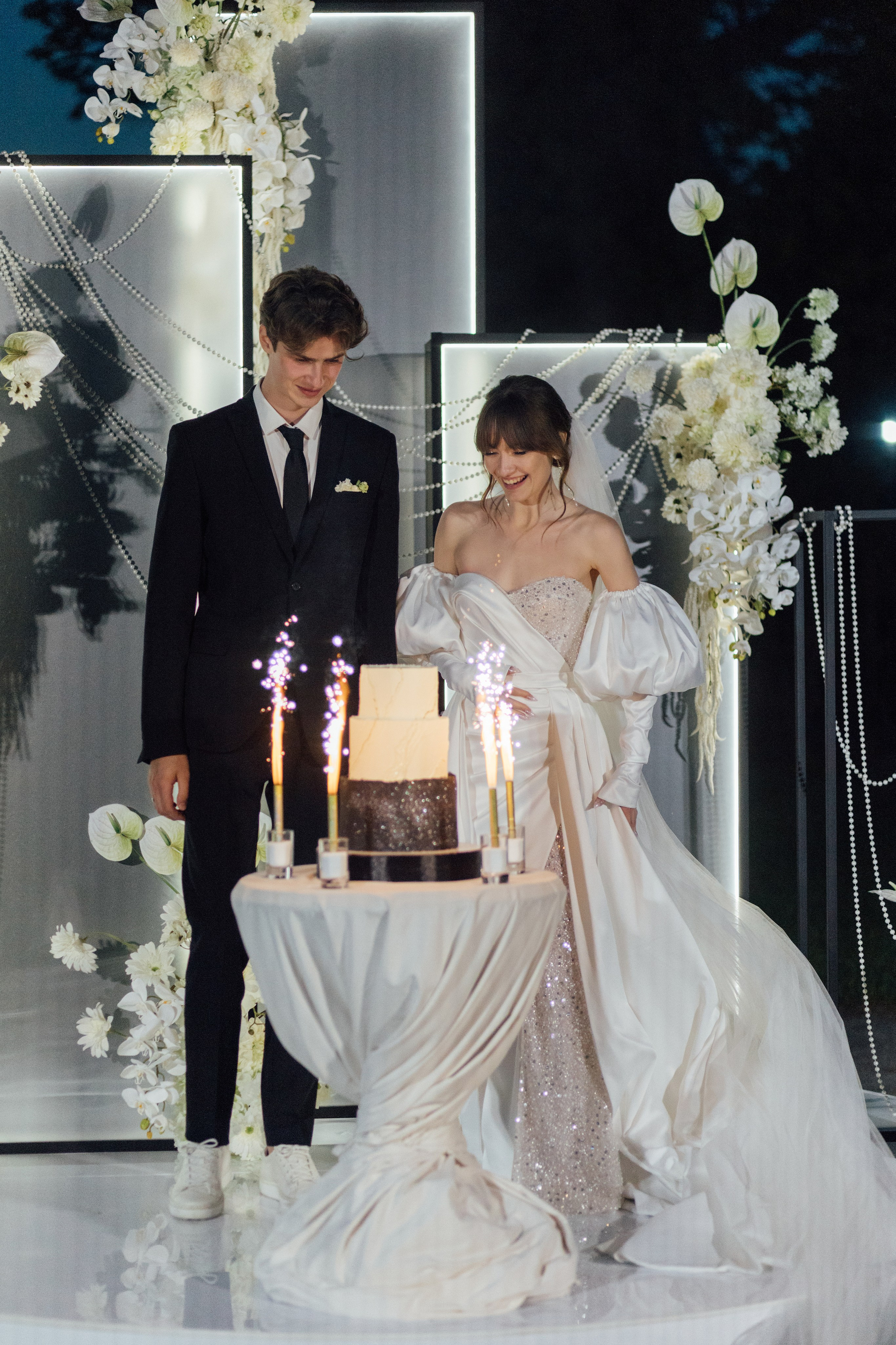 Антон и Кристина. Главная