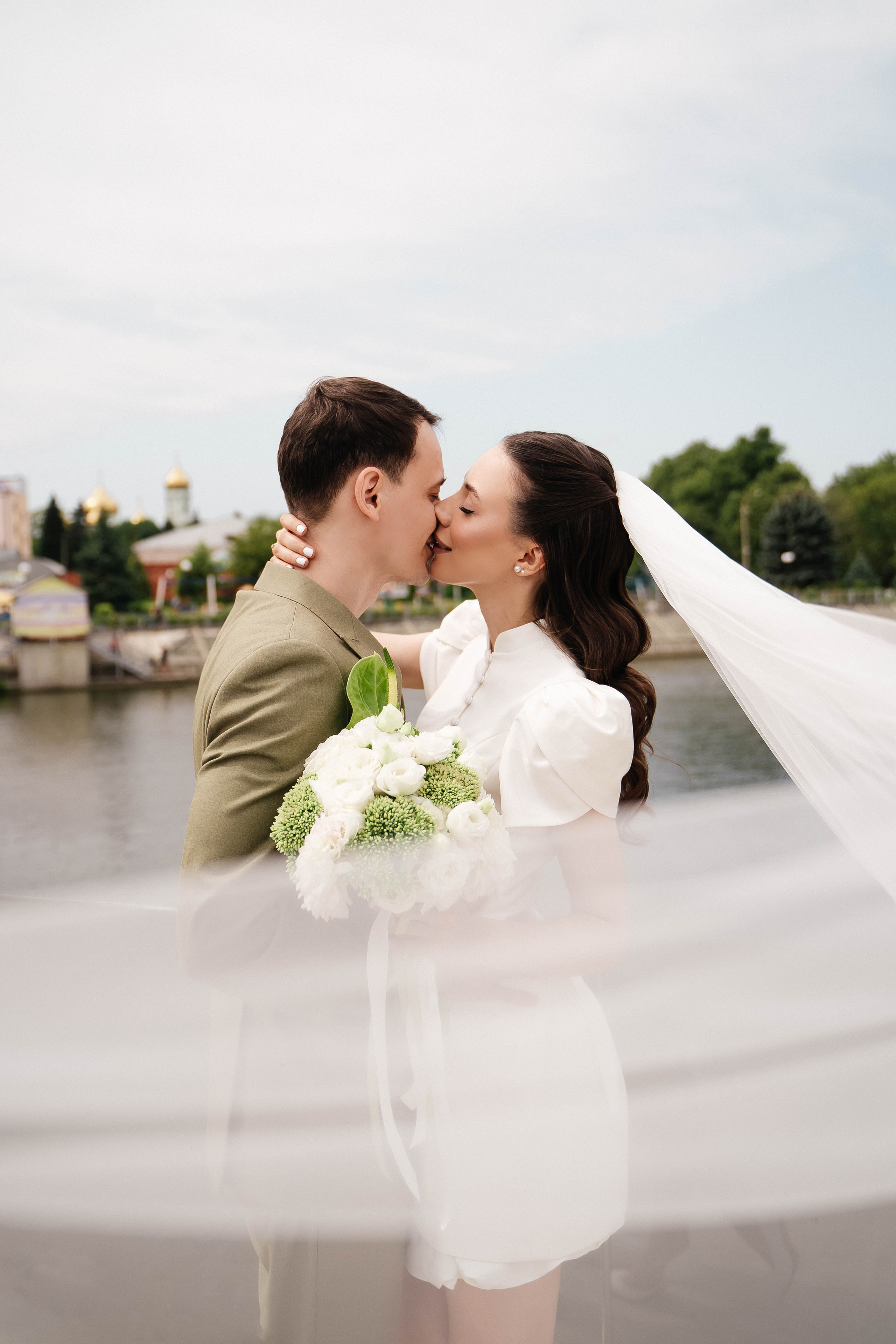 Саша и Вика — любовь на оливковом. Свадебный и семейный фотограф