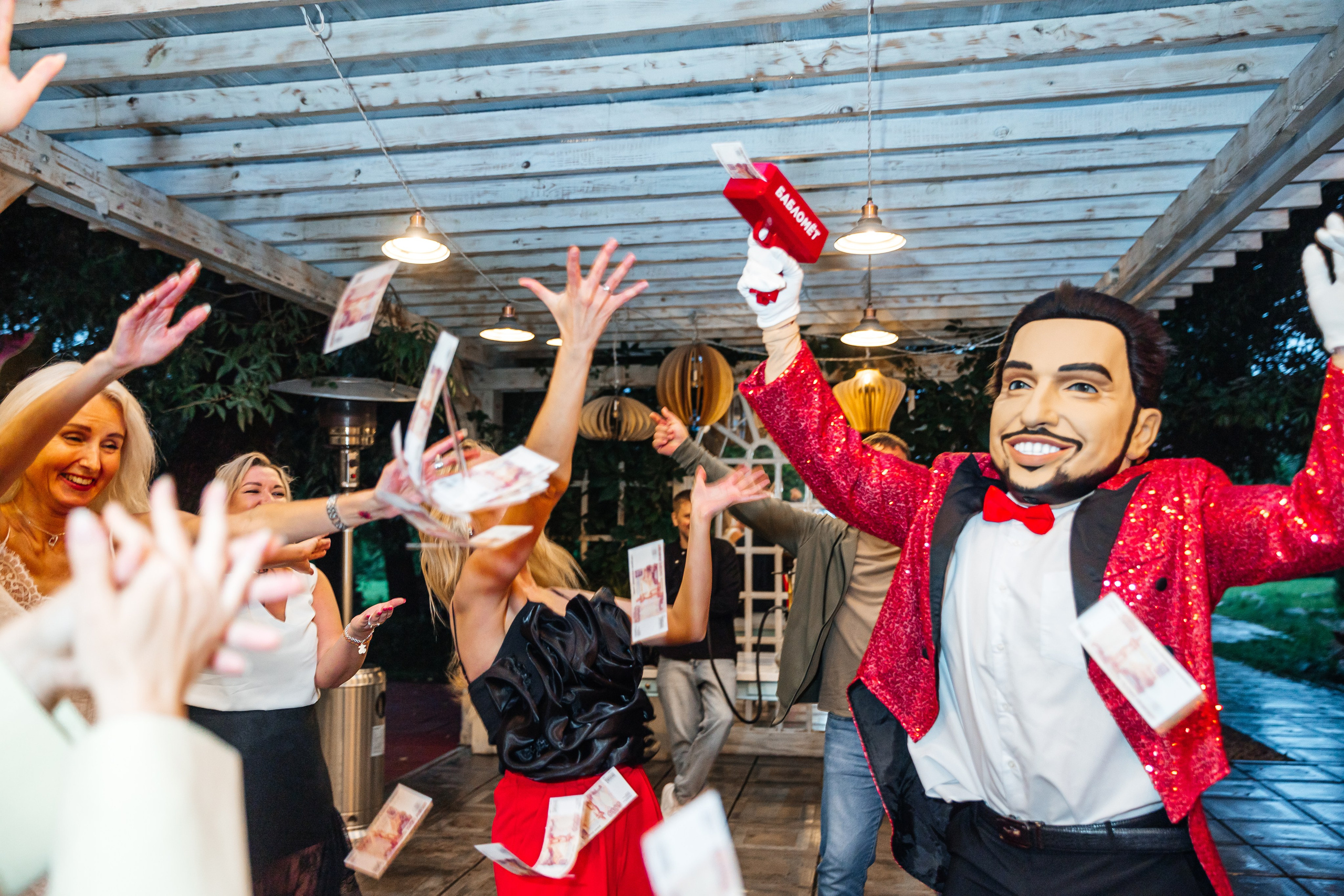 Фотосъёмка Дня Рождения Ксении в ресторане «Мечты». Александр Оношкин. Свадебный фотограф в Екатеринбурге