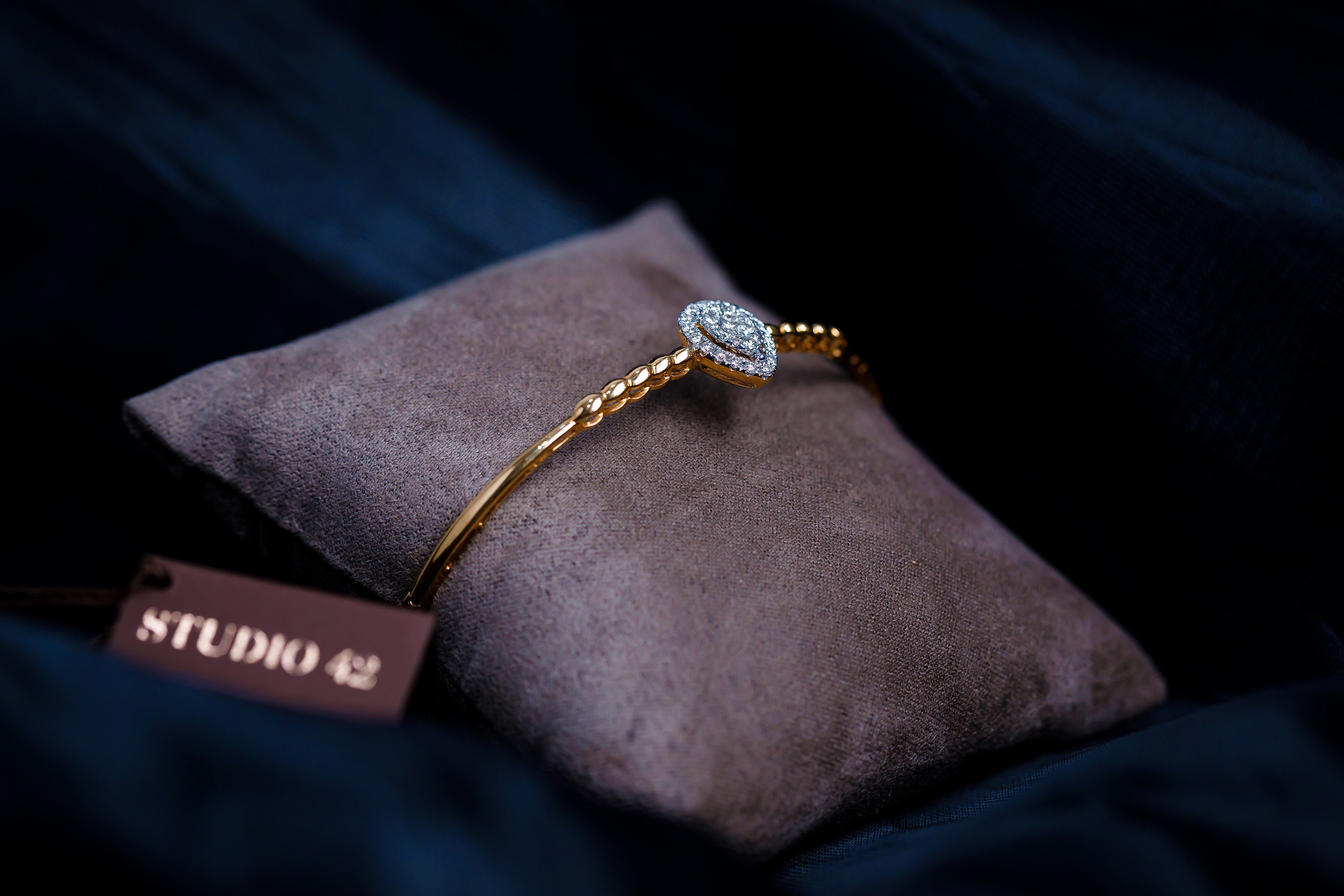 Предметная съемка. Семейный и Свадебный фотограф в Астане Александр Астапов