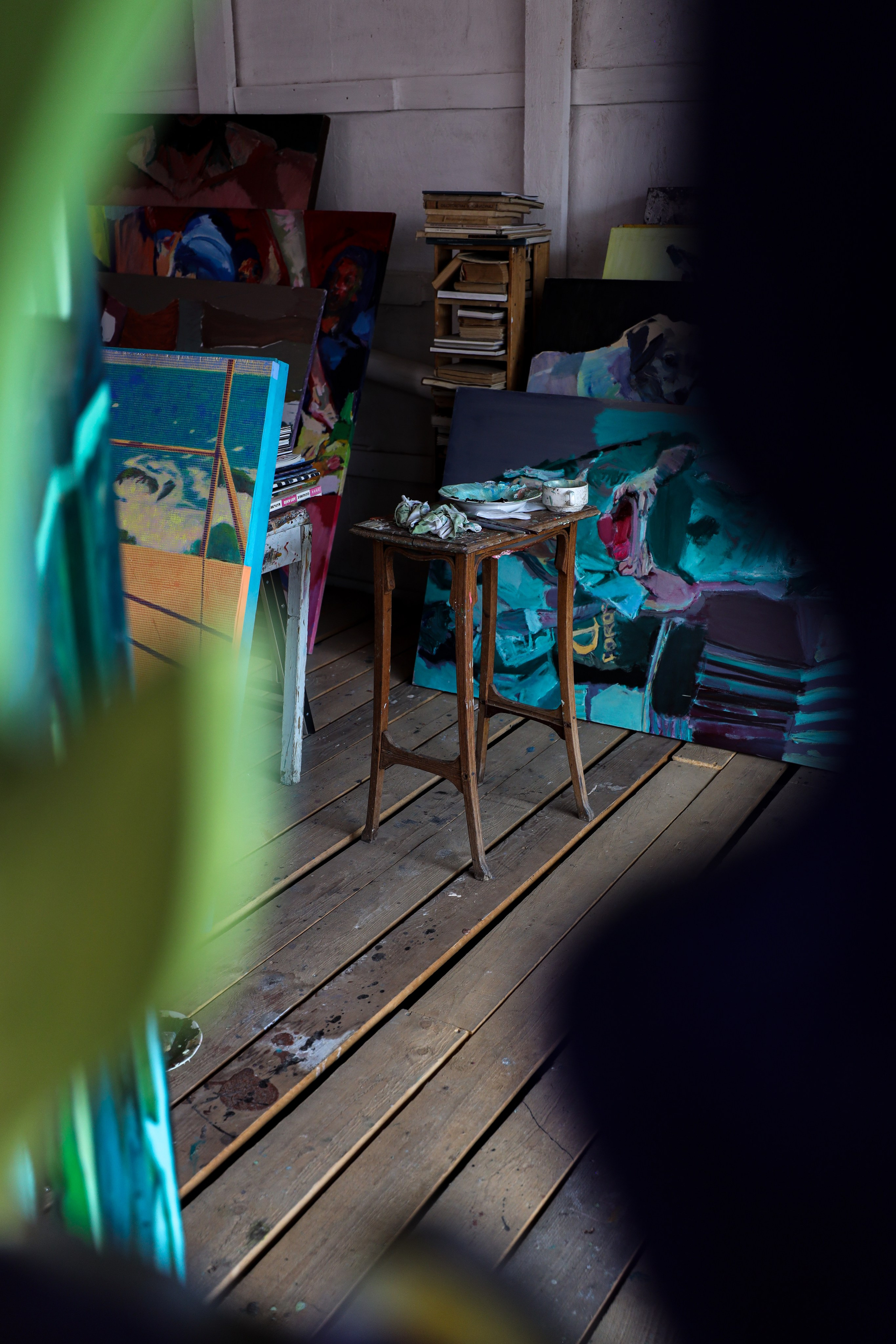 Художники Ренат Рамазанов и Александра Сырбу. Дженбаз Павел — фотограф в Ялте