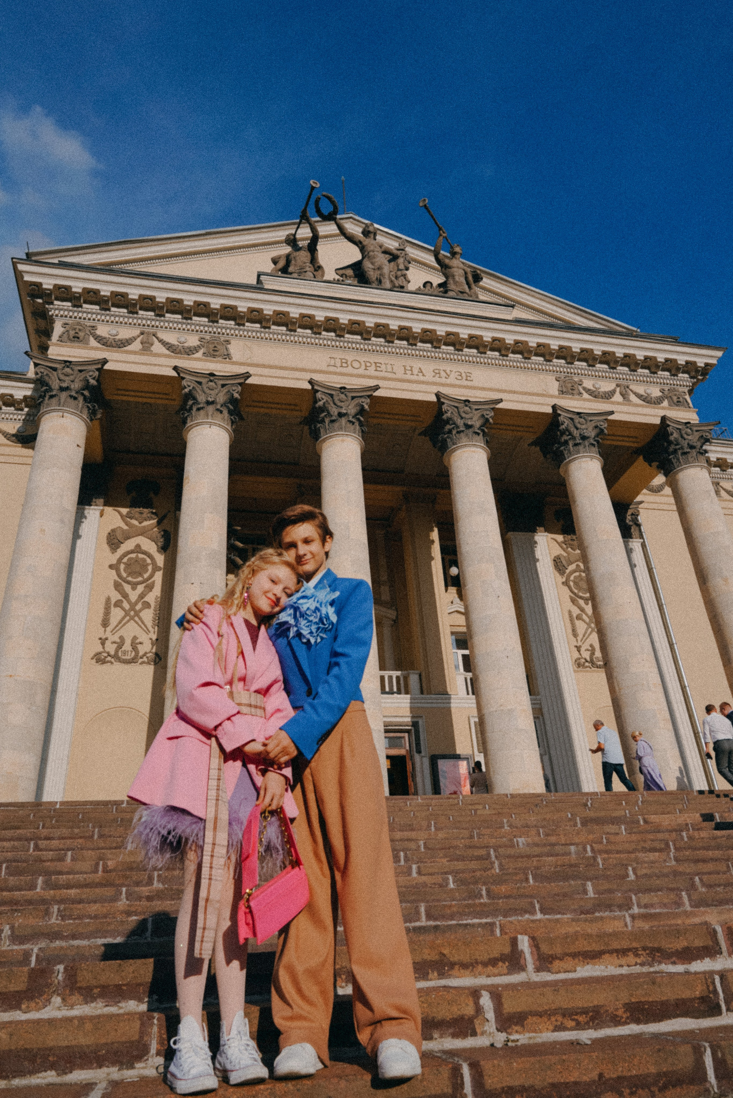 Стиляги у дворца на Яузе. Валерия Никишина