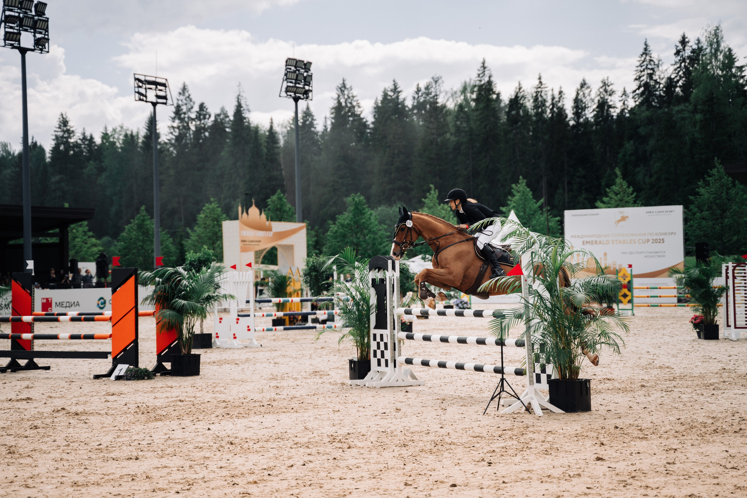 Магия Востока в Emerald Stables. Свадебный и семейный фотограф в Москве и МО Геннадий Туманцев