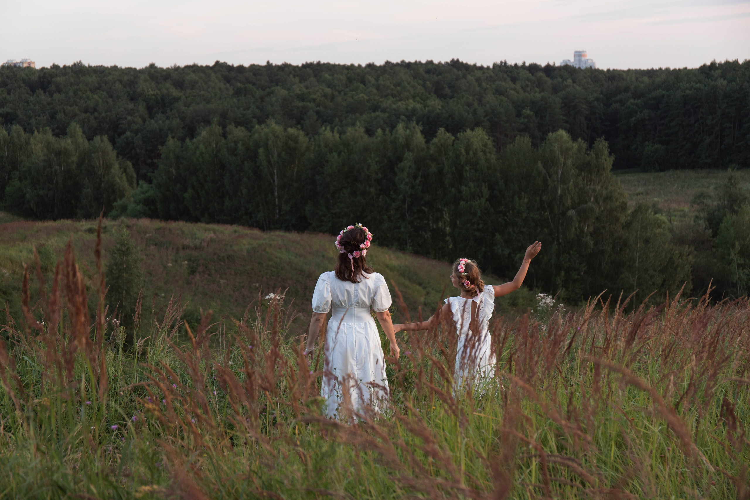 Оля и Арина. Главная