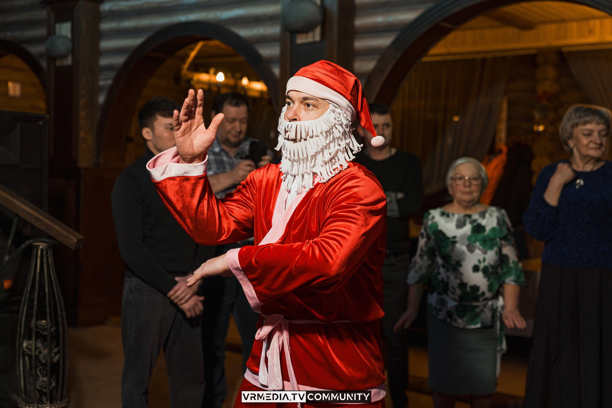 Новогодний вечер у «Петровича»