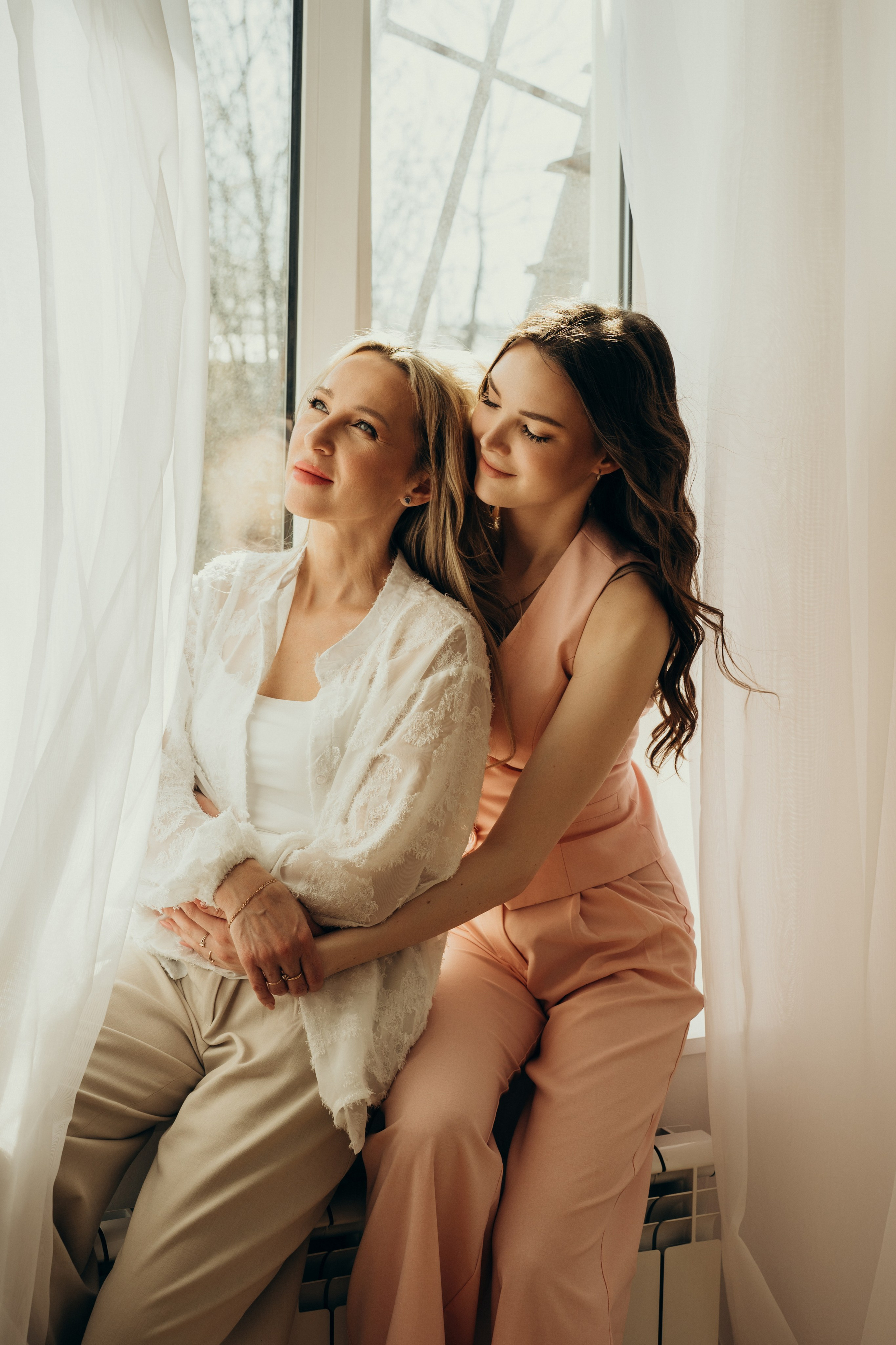 Юлия и Маша