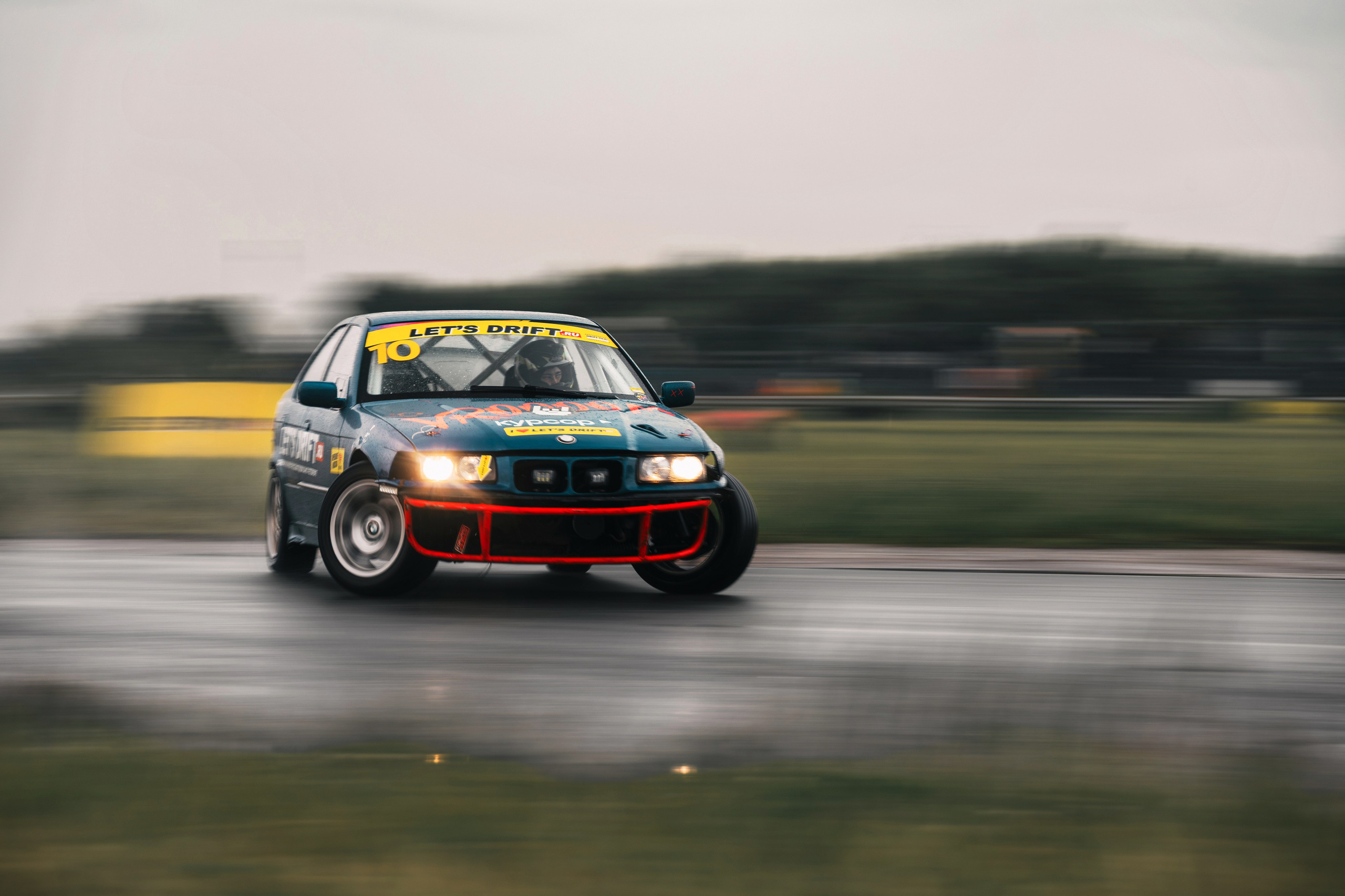 Фоторепортаж с «Больших Гонок» — дрифт, драг, звук