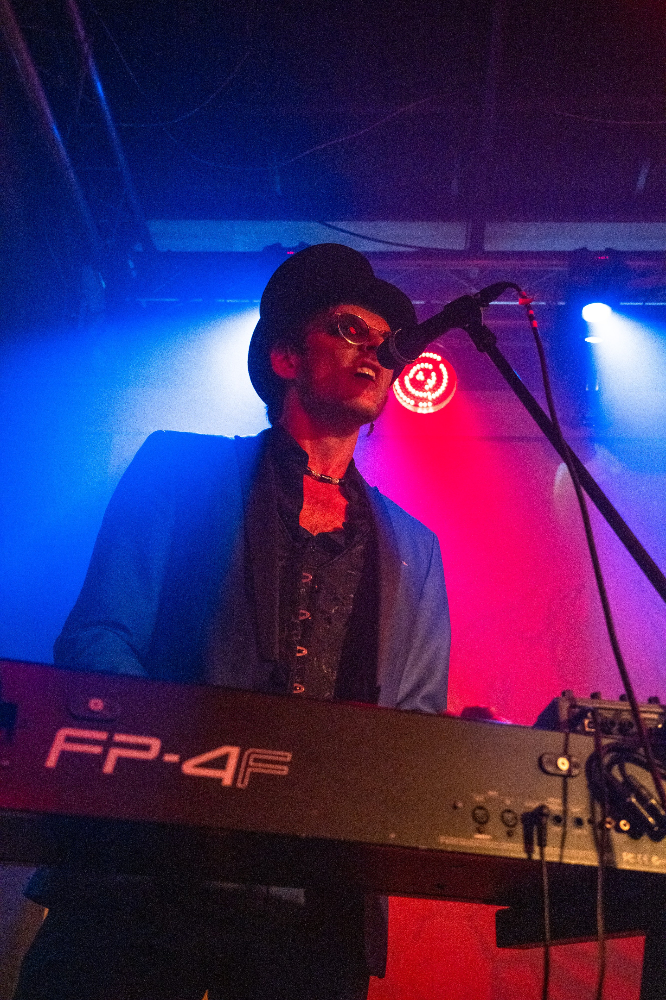 Рок концерт ILLUSIONS. Портретный фотограф в Санкт-Петербурге Дмитриева Наталия