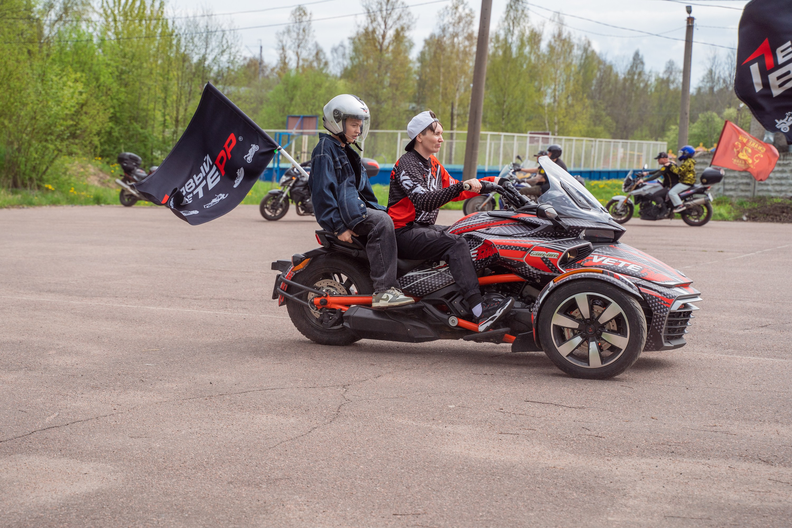 Мотоциклы —репортажная фотосъемка в Санкт-Петербурге. Свадебный, семейный, портретный, репортажный фотограф в Санкт-Петербурге