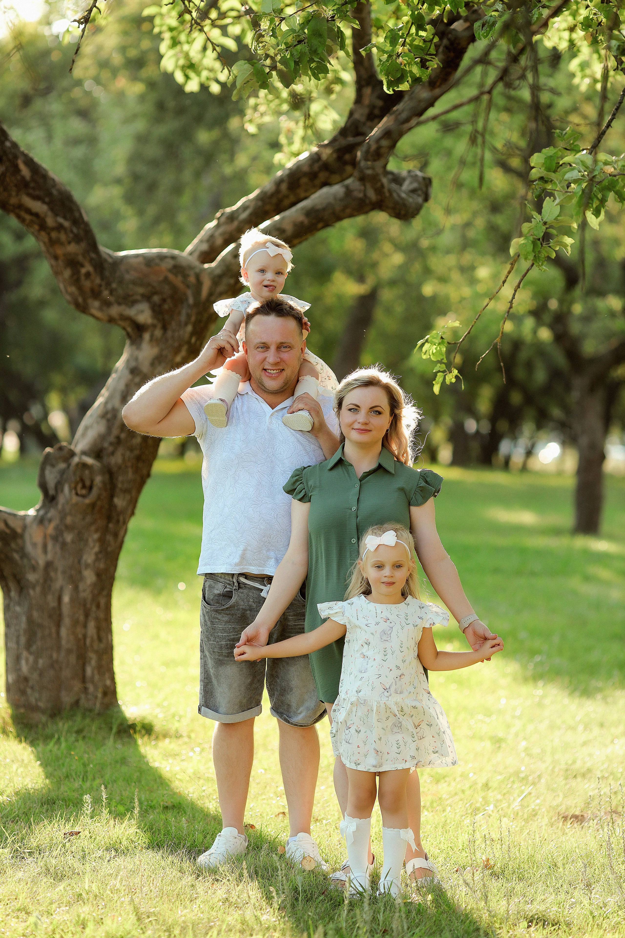 Семейная фотосессия. Фотограф новорожденных и беременности в Минске