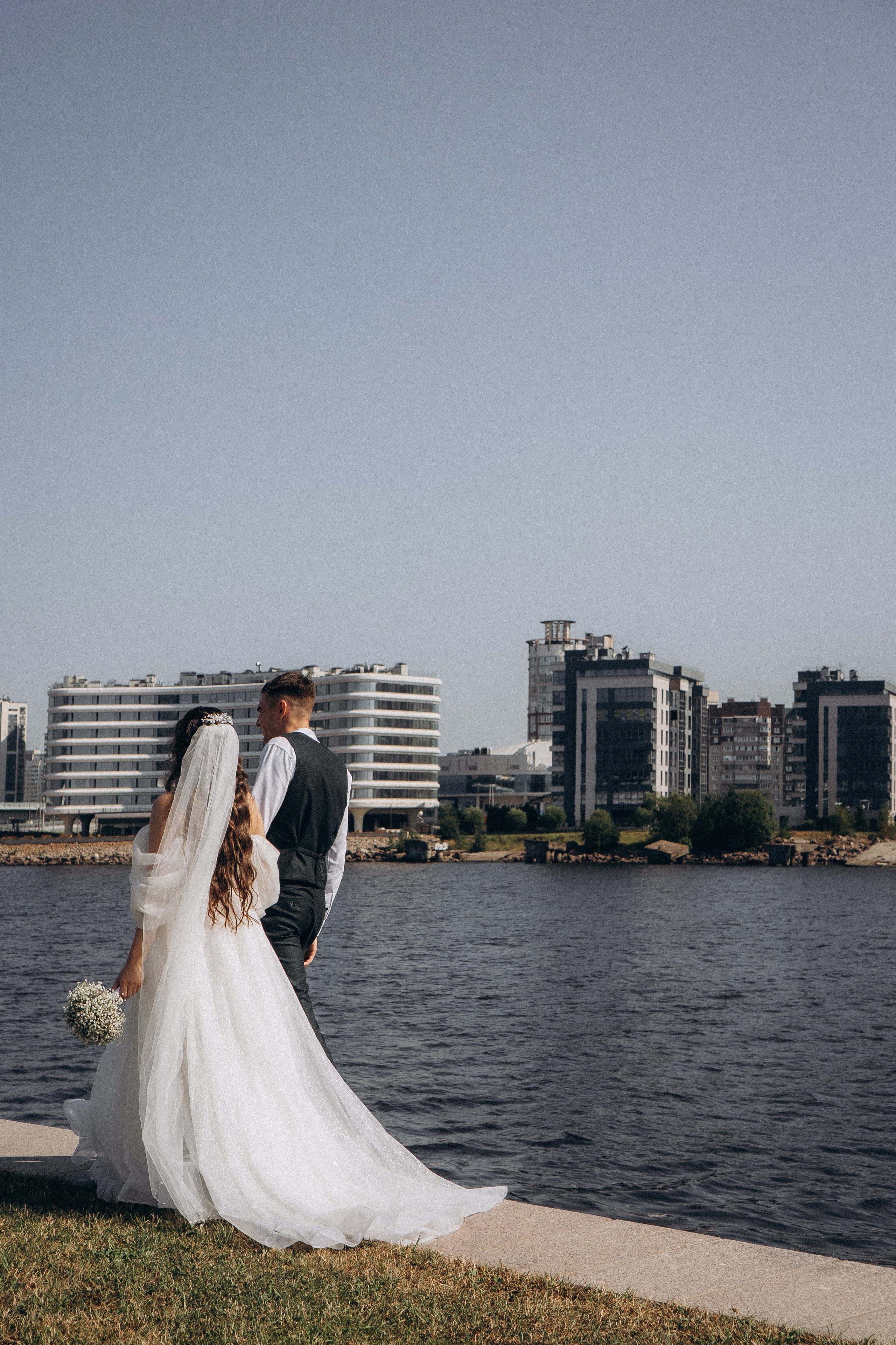 СВАДЕБНАЯ СЬЕМК В ПАРКЕ 300-ЛЕТИЯ. Профессиональный фотограф, Санкт-Петербург — Виктория Богомолова
